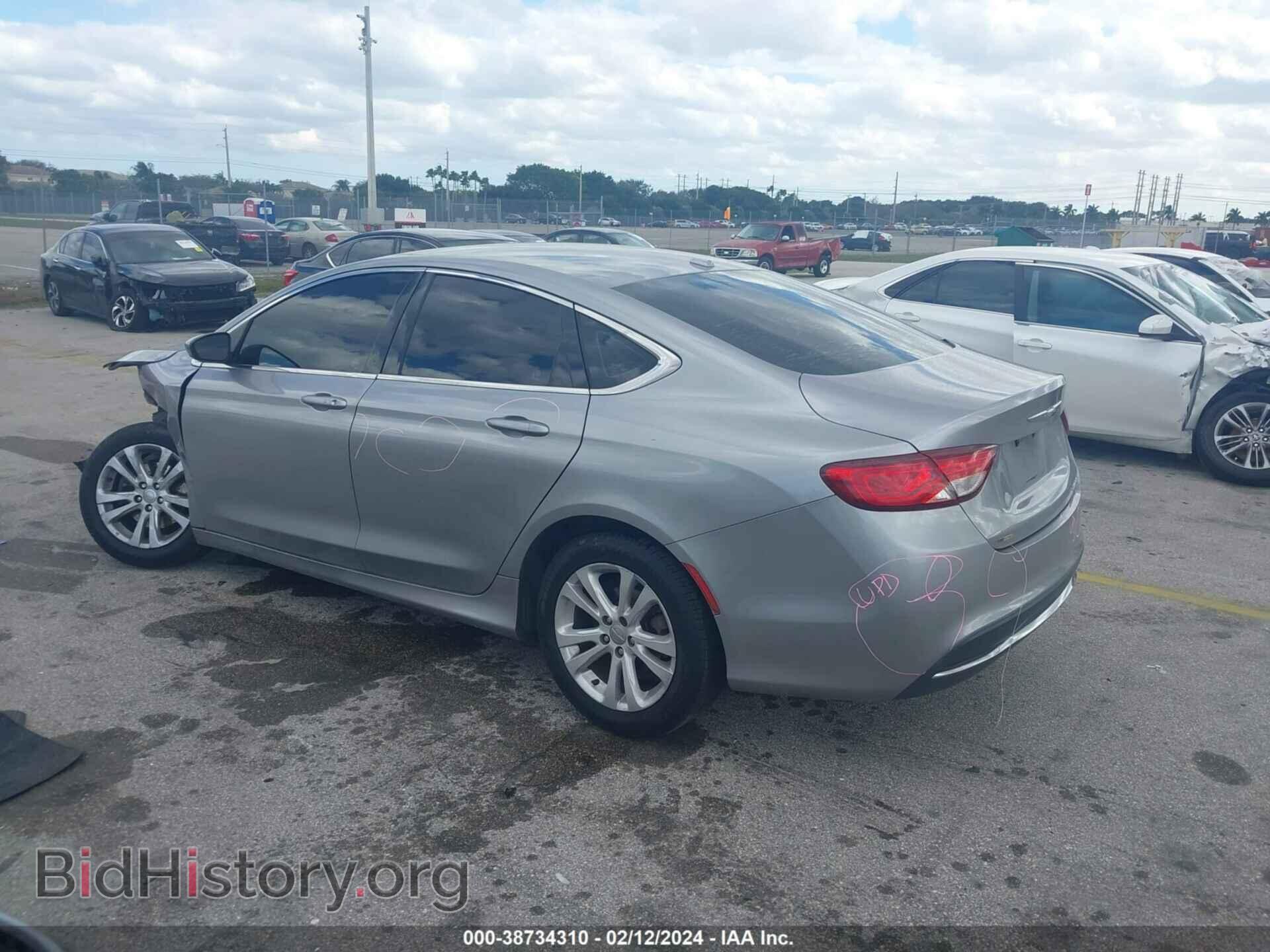 2016 CHRYSLER 200 - VIN: 1C3CCCAB1GN154434 - Фото 3