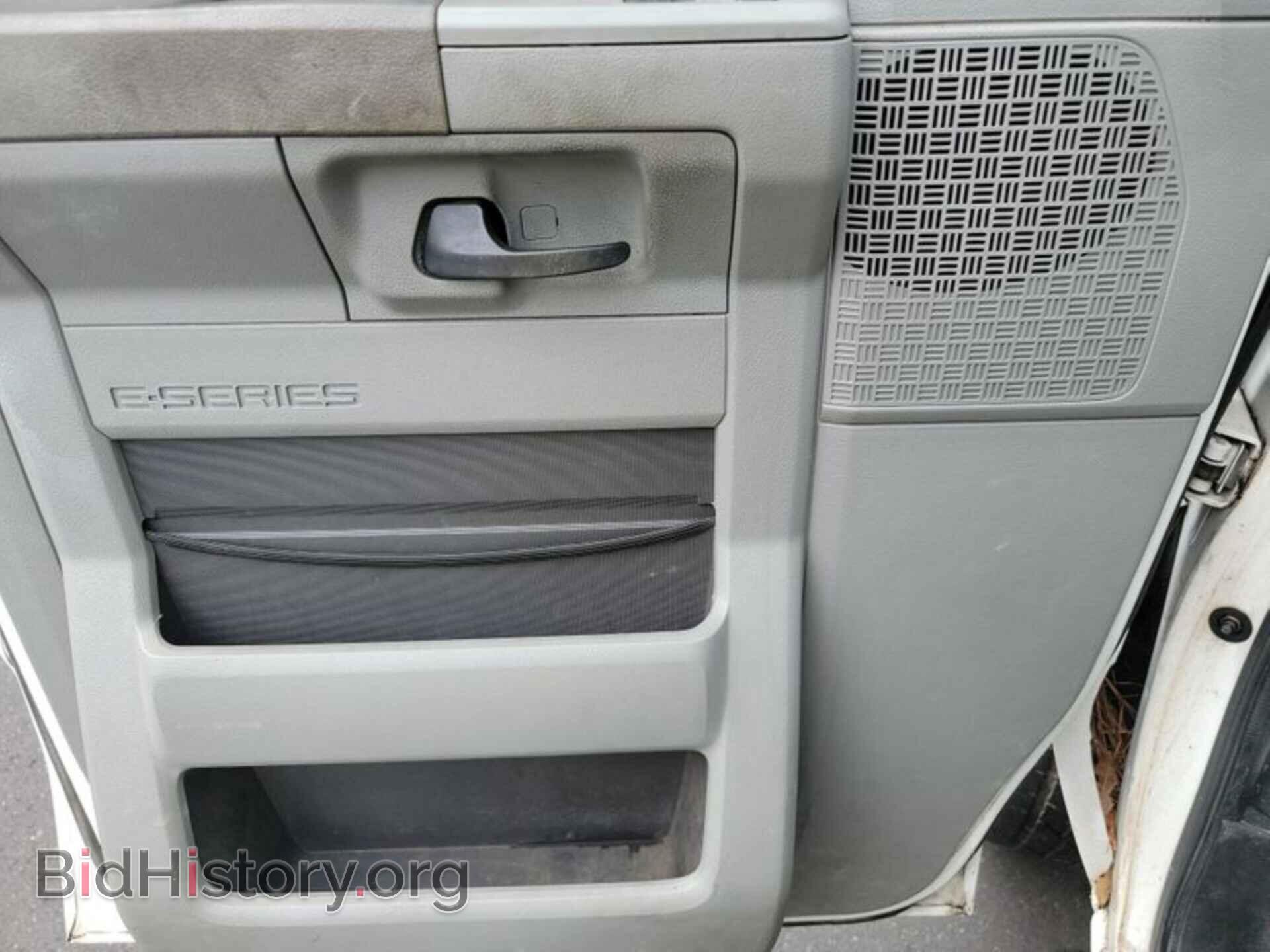 2011 FORD E-250 - VIN: 1FTNE2EL8BDB39732 - Фото 6