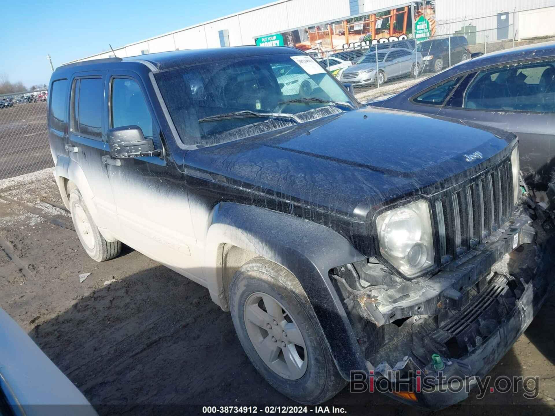 Photo 1J4PN2GK6AW111227 - JEEP LIBERTY 2010