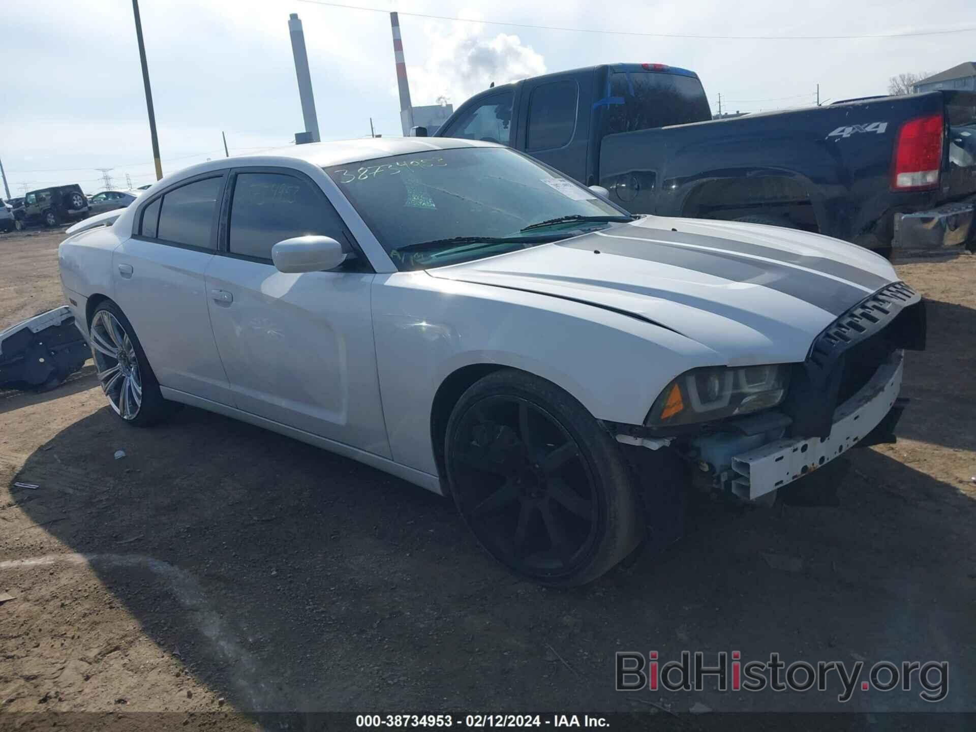 Photo 2C3CDXBG0DH623032 - DODGE CHARGER 2013