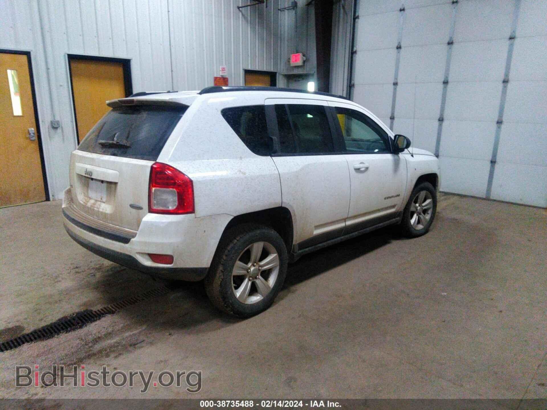 2011 JEEP COMPASS - VIN: 1J4NF1FB2BD135196 - Photo 4