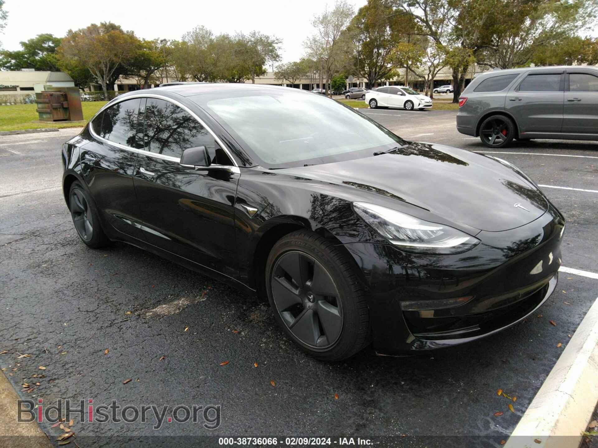 Фотография 5YJ3E1EA7JF043100 - TESLA MODEL 3 2018
