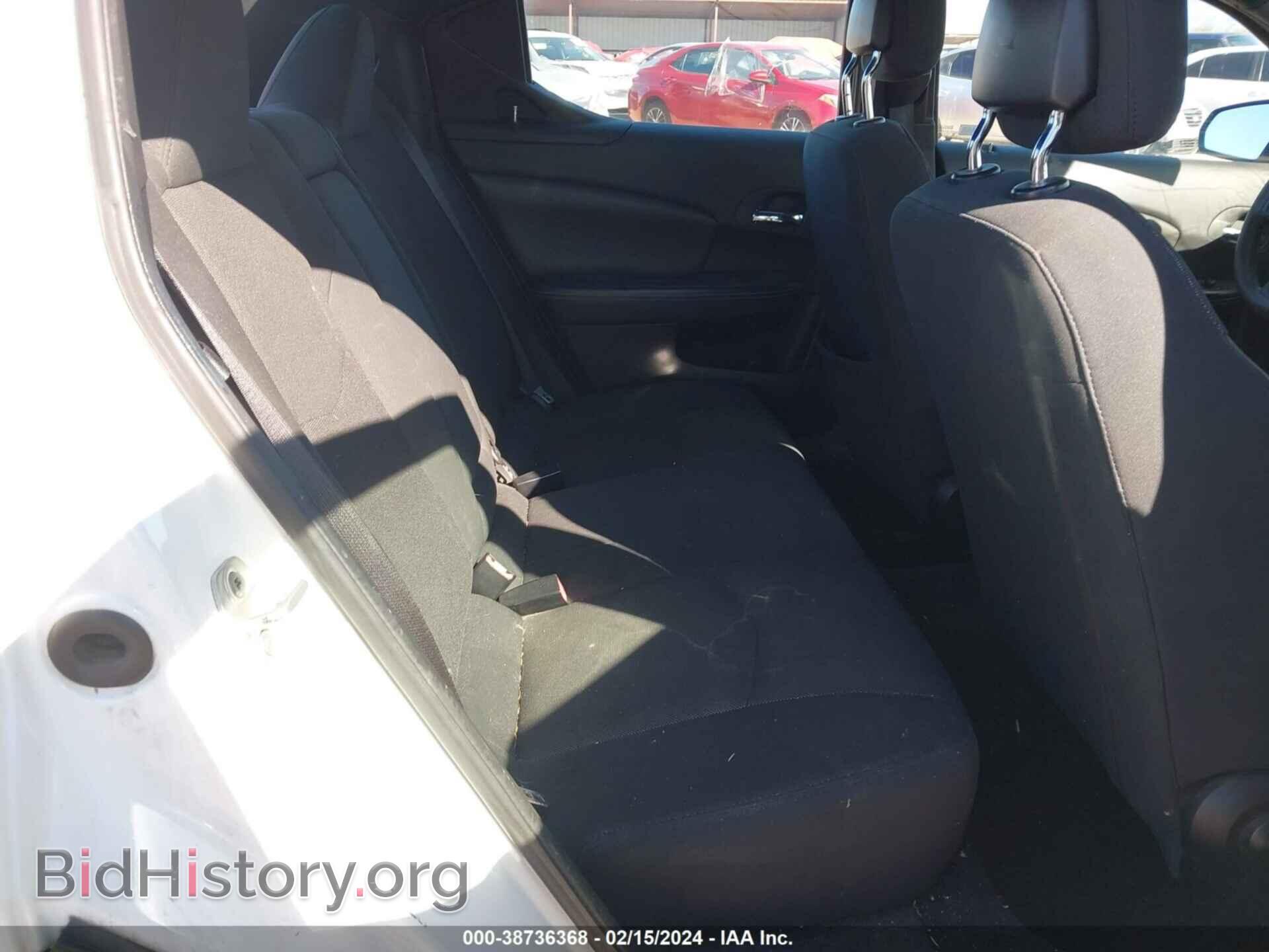 2011 DODGE AVENGER - VIN: 1B3BD4FB3BN624864 - Фото 8