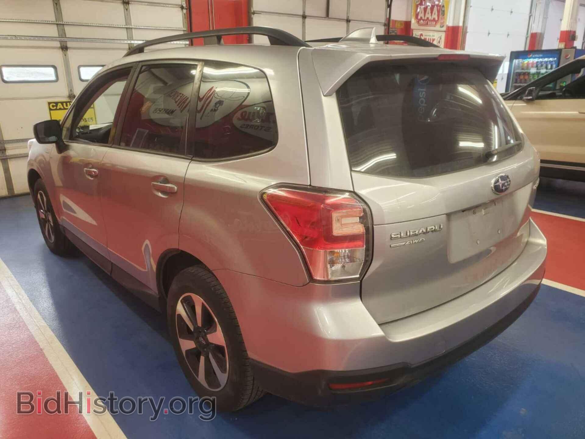 2018 SUBARU FORESTER - VIN: JF2SJAGC8JH542446 - Фото 4