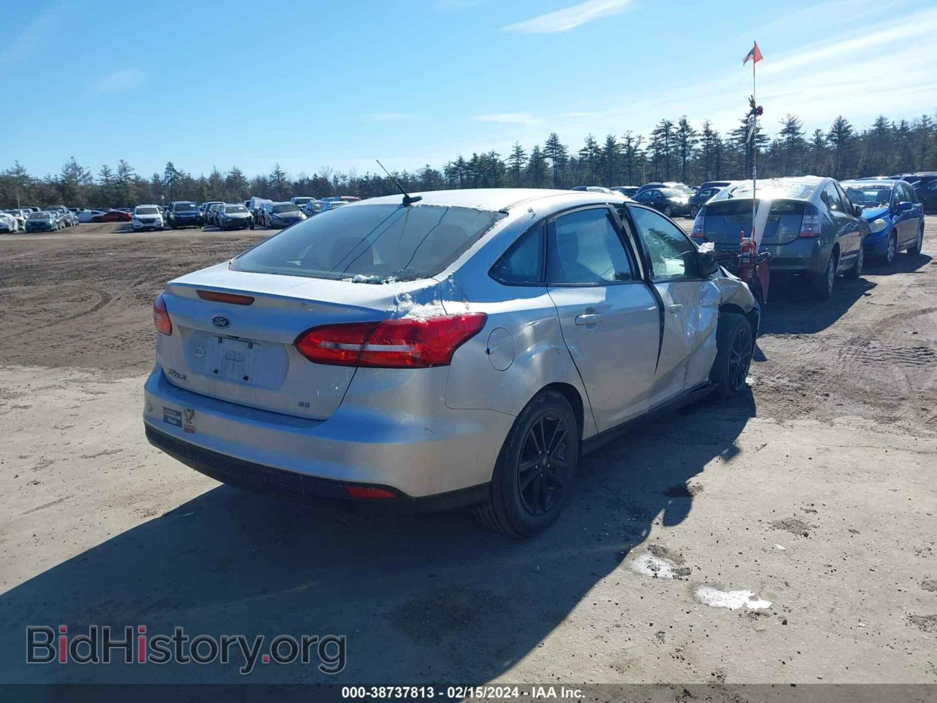 2017 FORD FOCUS - VIN: 1FADP3F2XHL301270 - Photo 4