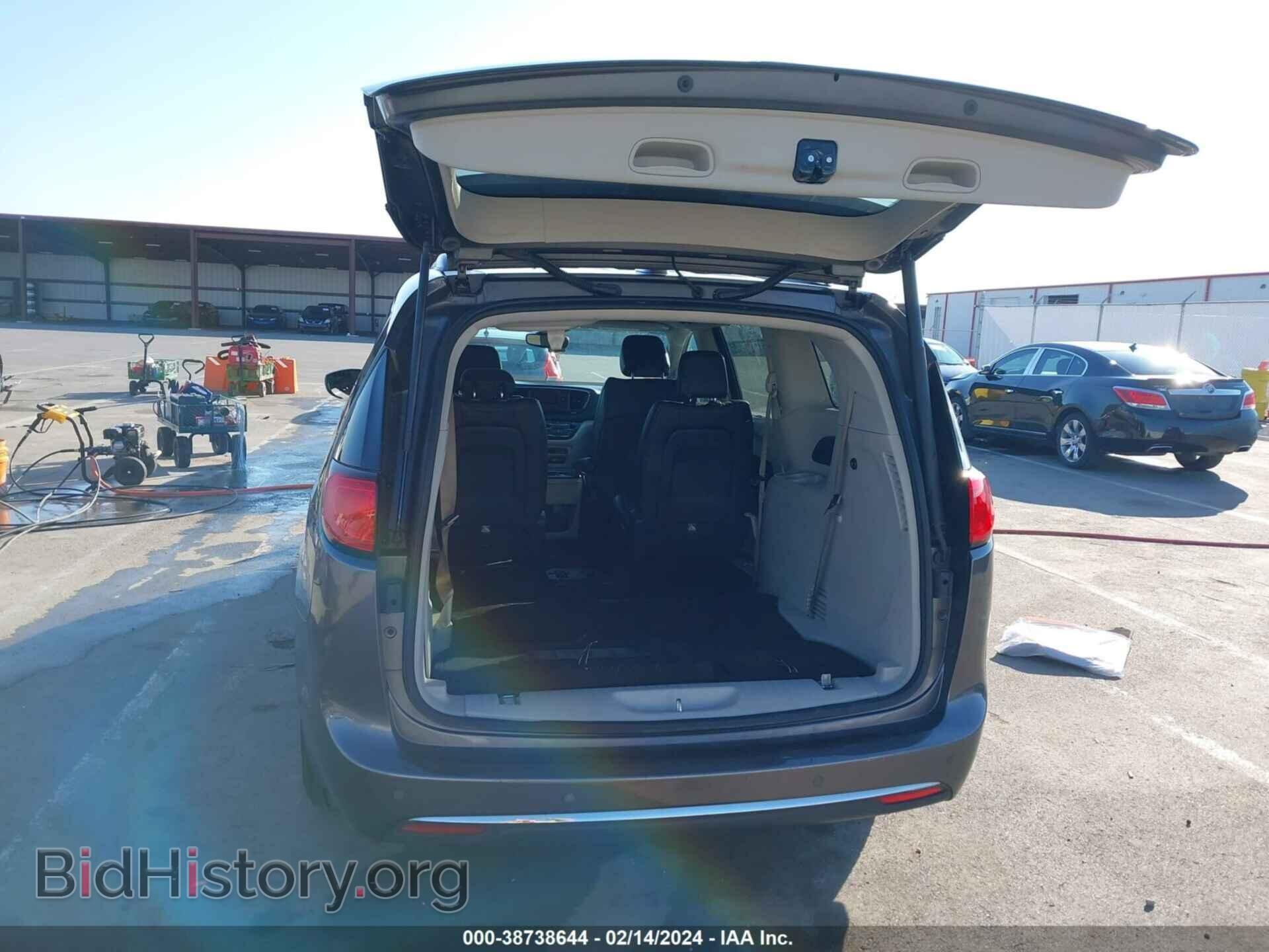 2017 CHRYSLER PACIFICA - VIN: 2C4RC1BG0HR747162 - Фото 3