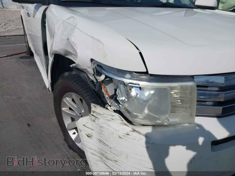 2011 Ford FLEX (VIN 2FMGK5CC0BBD19763) — photo 6 of 16