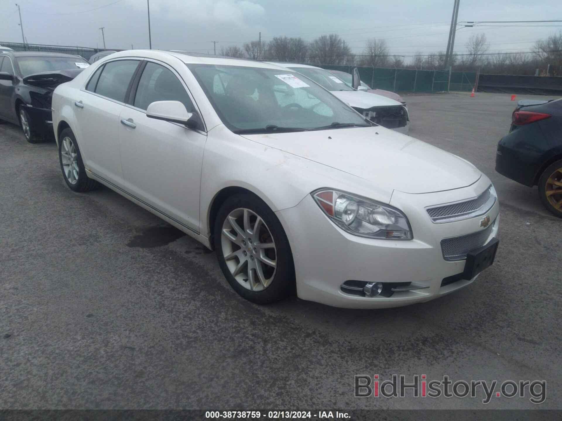 Photo 1G1ZE5E70BF334890 - CHEVROLET MALIBU 2011