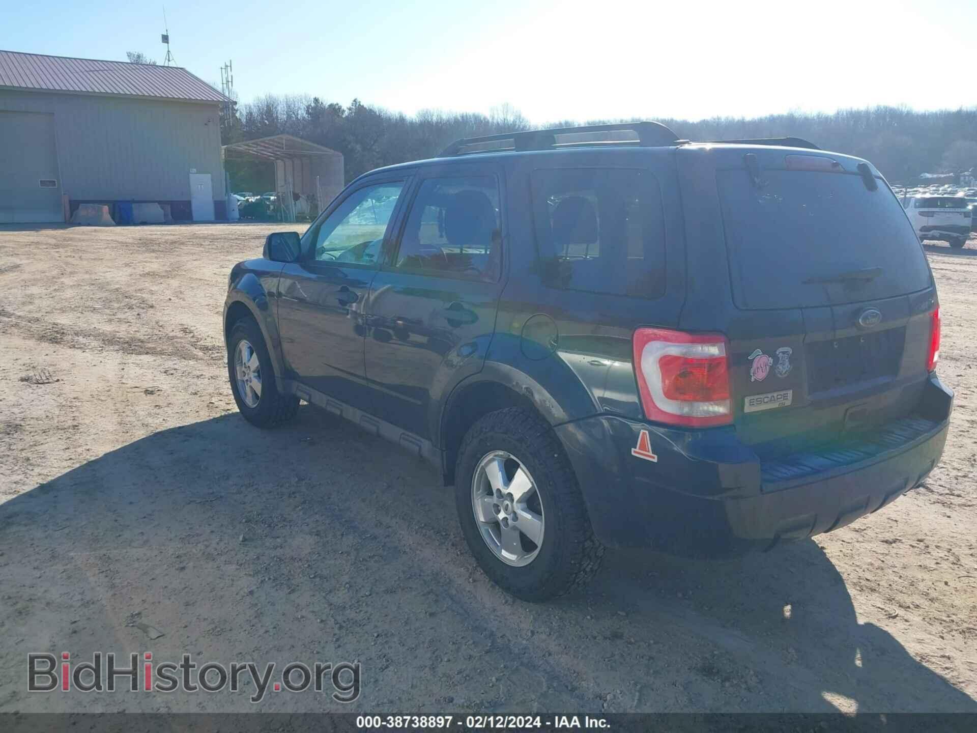 2011 FORD ESCAPE - VIN: 1FMCU9D72BKB92425 - Фото 3