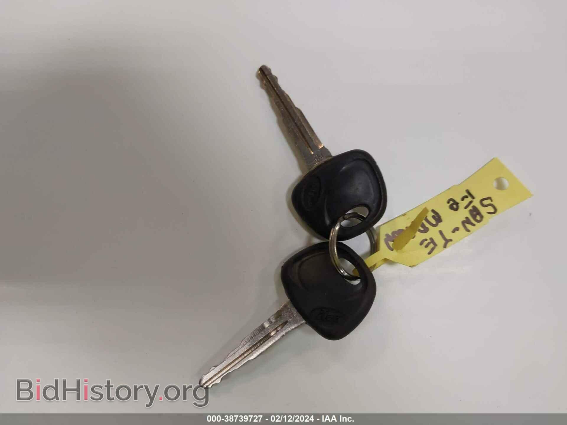 2008 HYUNDAI SANTA FE - VIN: 5NMSG73D68H154980 - Фото 11