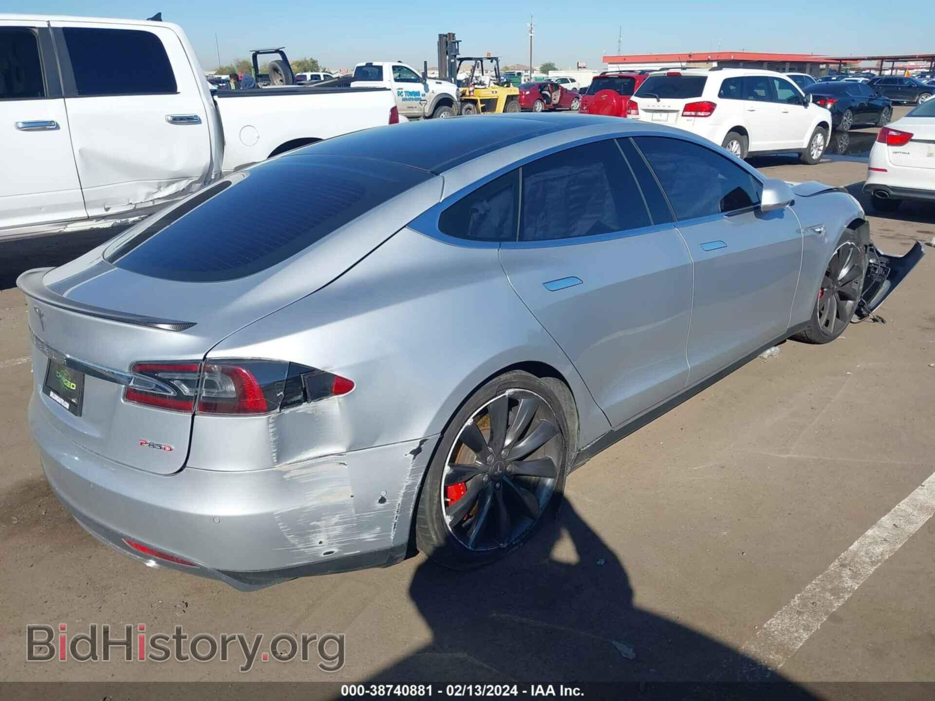 2015 TESLA MODEL S - VIN: 5YJSA1H45FF093398 - Фото 4
