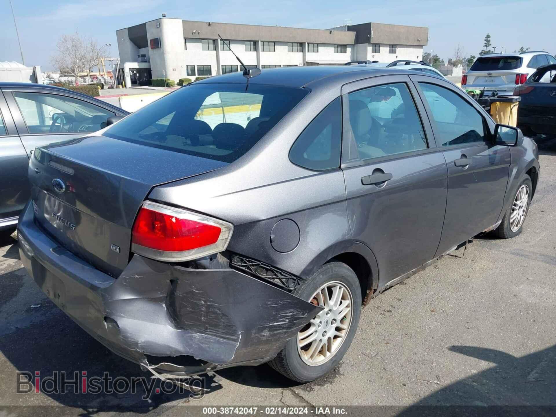 2010 FORD FOCUS - VIN: 1FAHP3FN8AW267717 - Фото 4