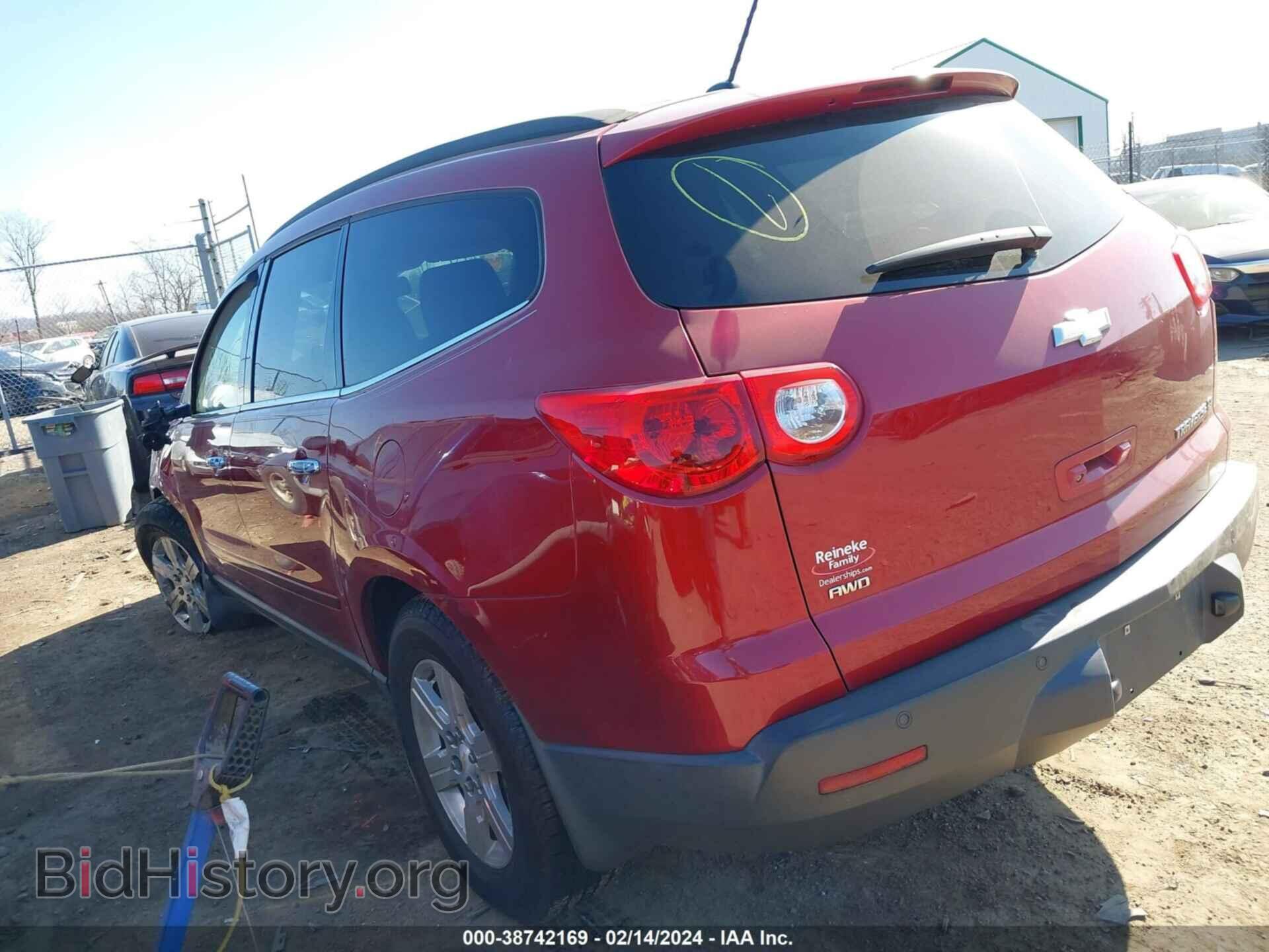 2012 CHEVROLET TRAVERSE - VIN: 1GNKVJED4CJ112429 - Фото 3