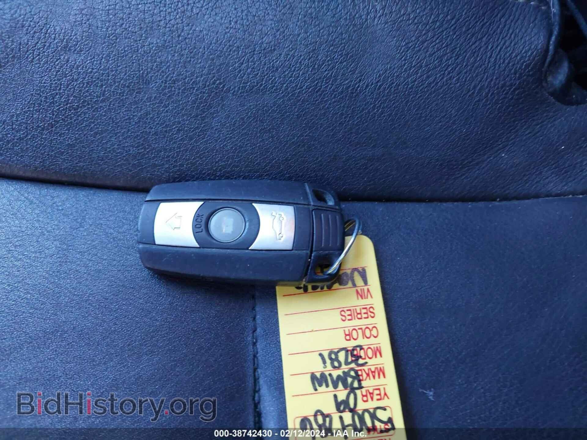 2009 BMW 328I - VIN: WBAPH73549A174388 - Фото 11