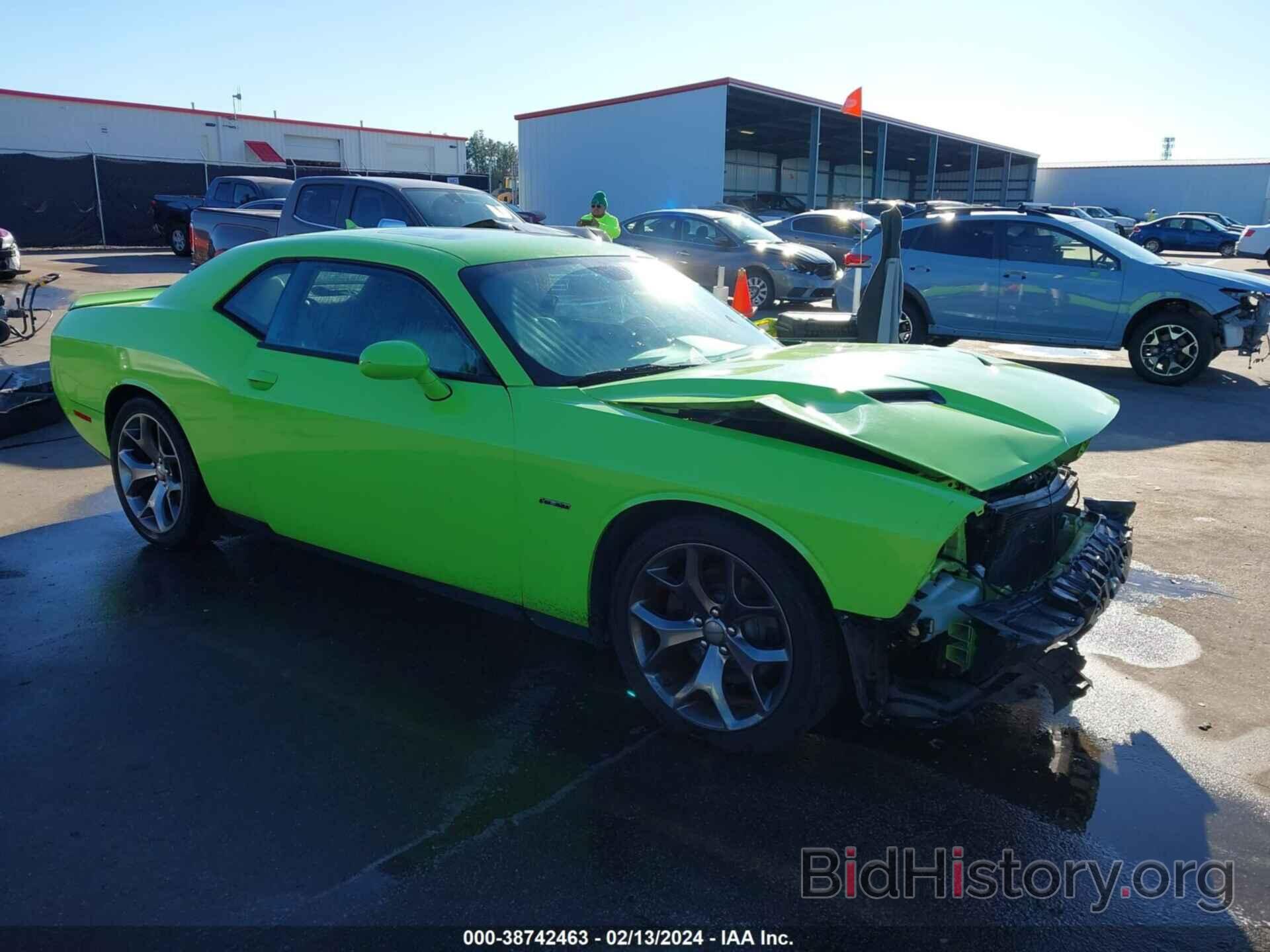 Photo 2C3CDZBT7FH838791 - DODGE CHALLENGER 2015