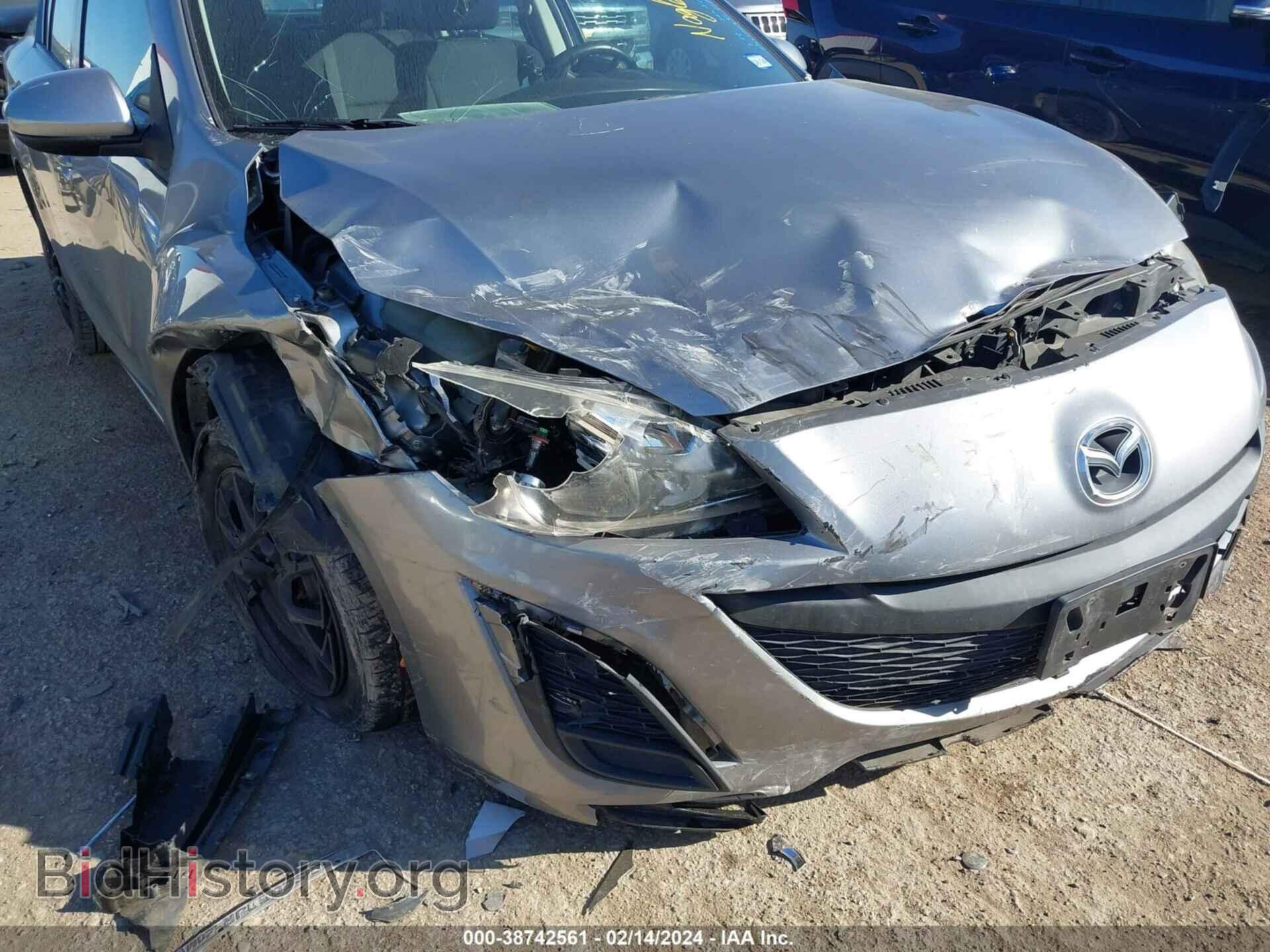2011 MAZDA MAZDA3 - VIN: JM1BL1UF3B1366231 - Фото 6