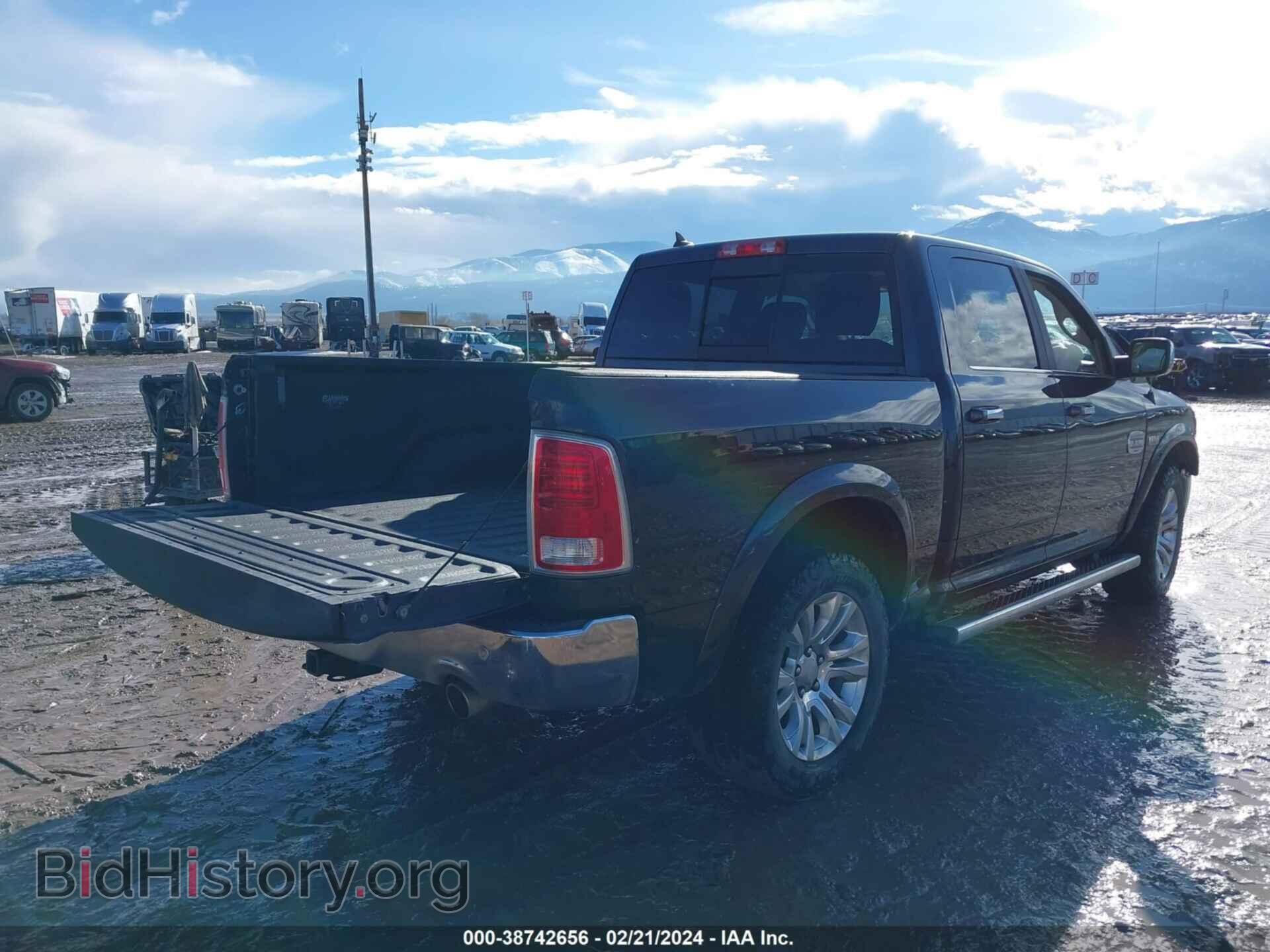 2017 RAM 1500 - VIN: 1C6RR7PT7HS633866 - Фото 4