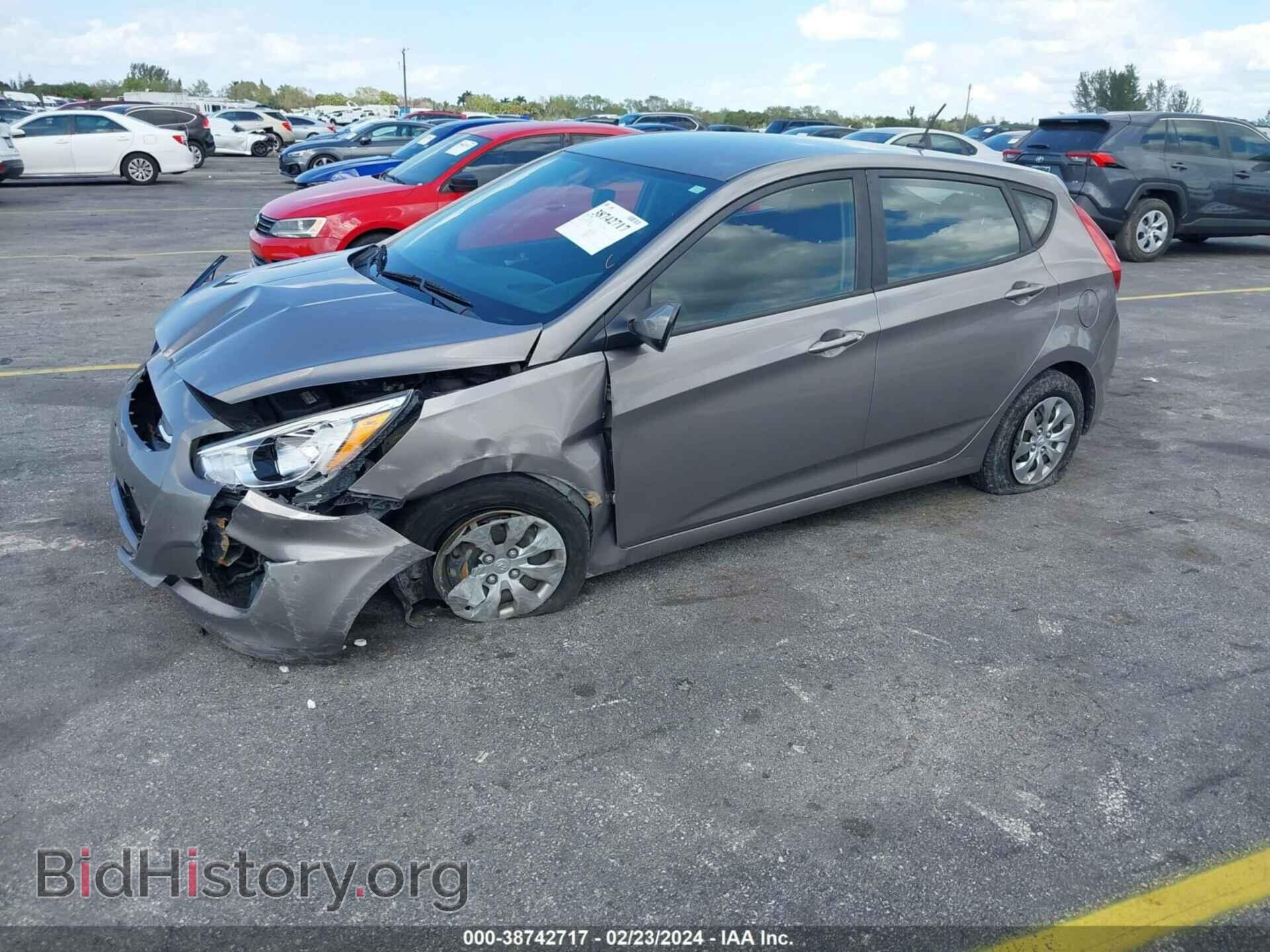 2017 HYUNDAI ACCENT - VIN: KMHCT5AE2HU360088 - Фото 2