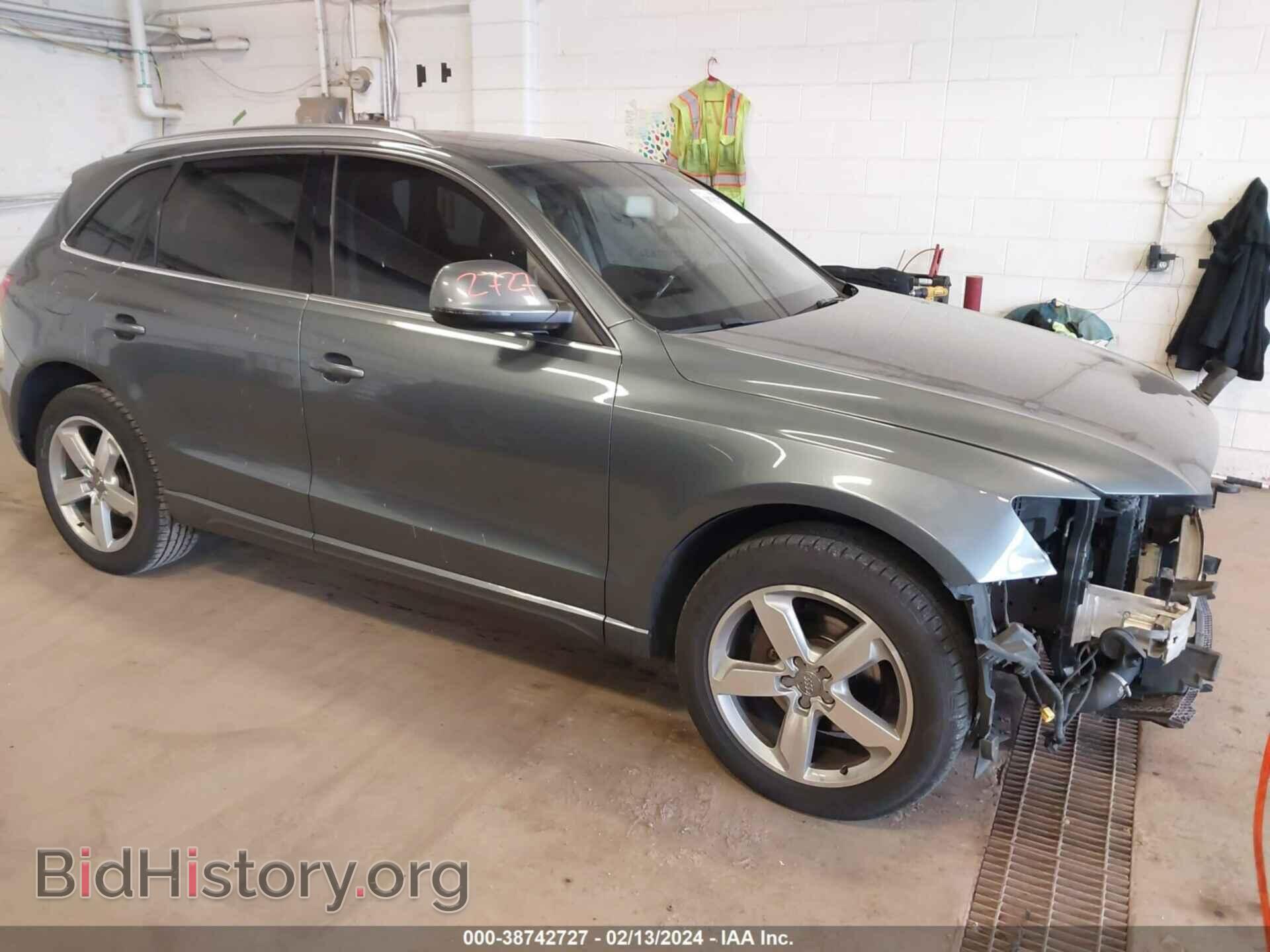 Фотография WA1LFAFP5CA102344 - AUDI Q5 2012