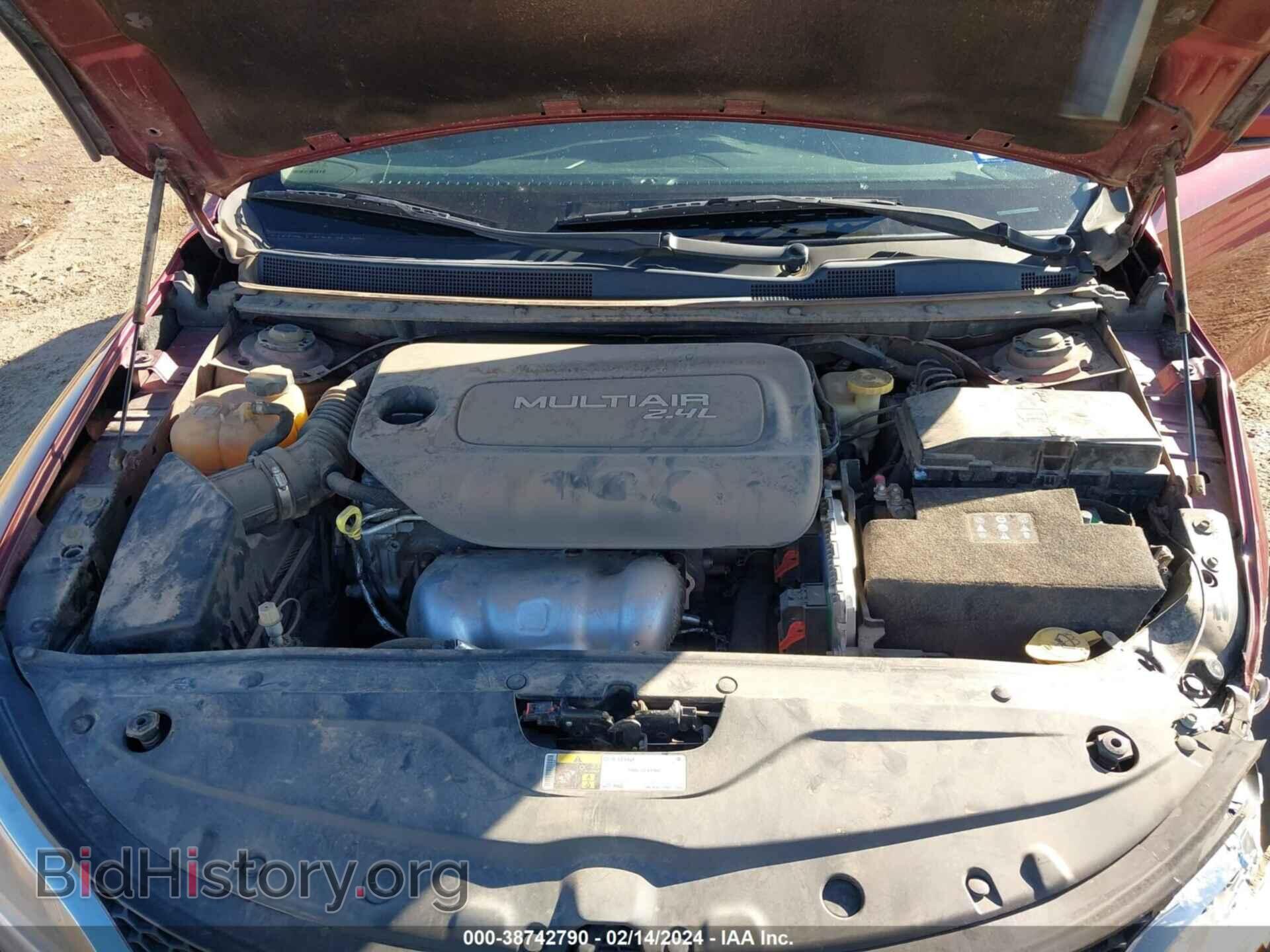 2015 CHRYSLER 200 - VIN: 1C3CCCCB3FN545113 - Фото 10