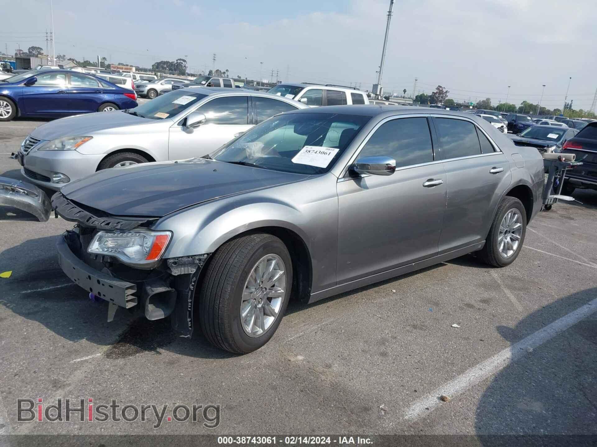 2012 CHRYSLER 300 - VIN: 2C3CCACG8CH126775 - Фото 2