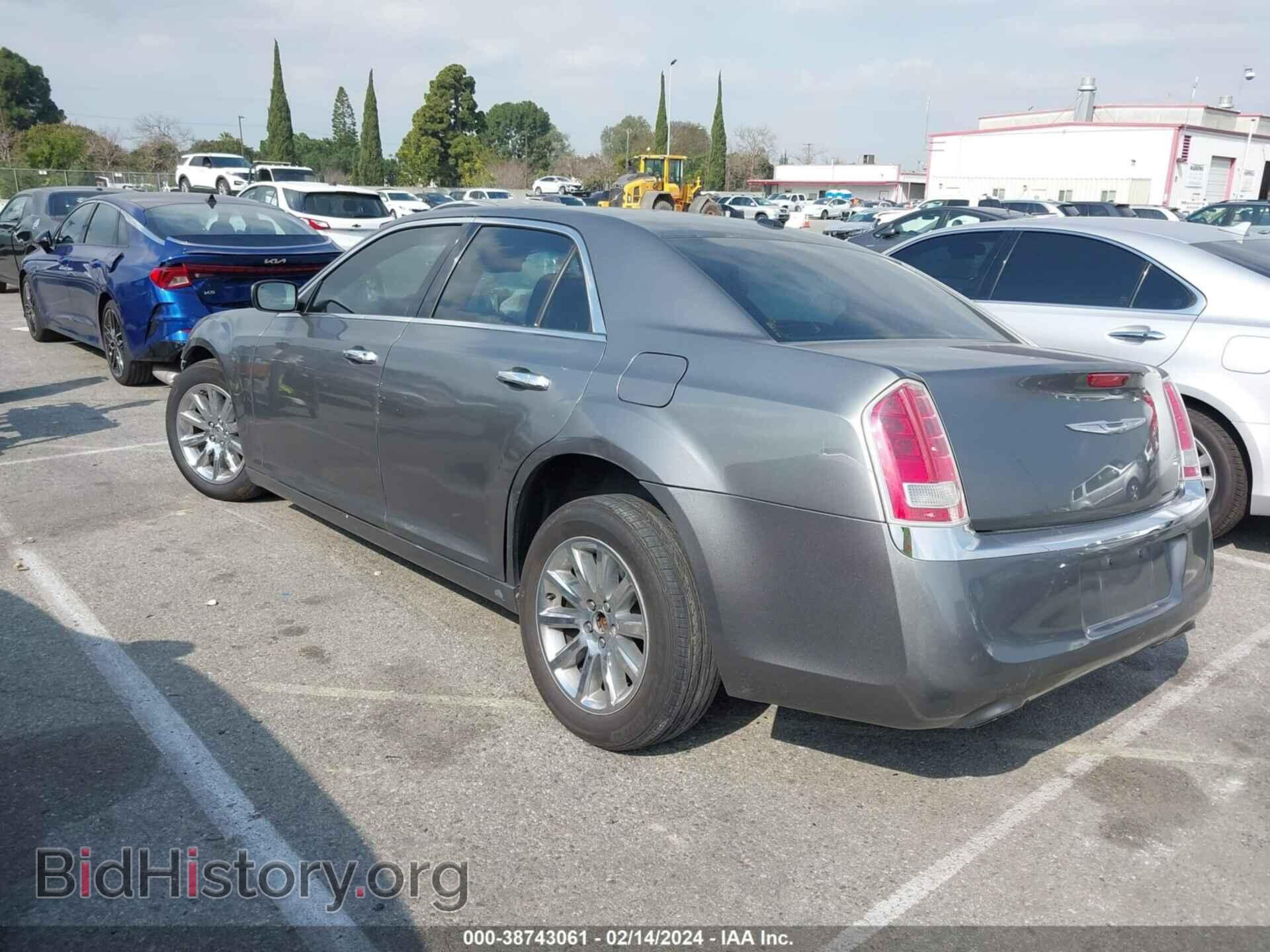 2012 CHRYSLER 300 - VIN: 2C3CCACG8CH126775 - Фото 3