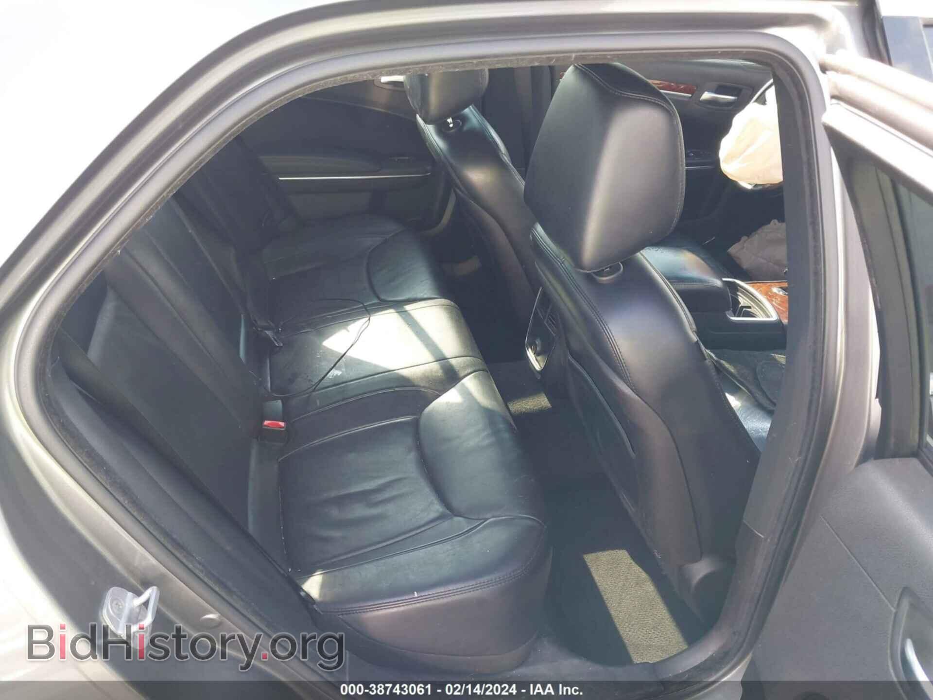 2012 CHRYSLER 300 - VIN: 2C3CCACG8CH126775 - Фото 8