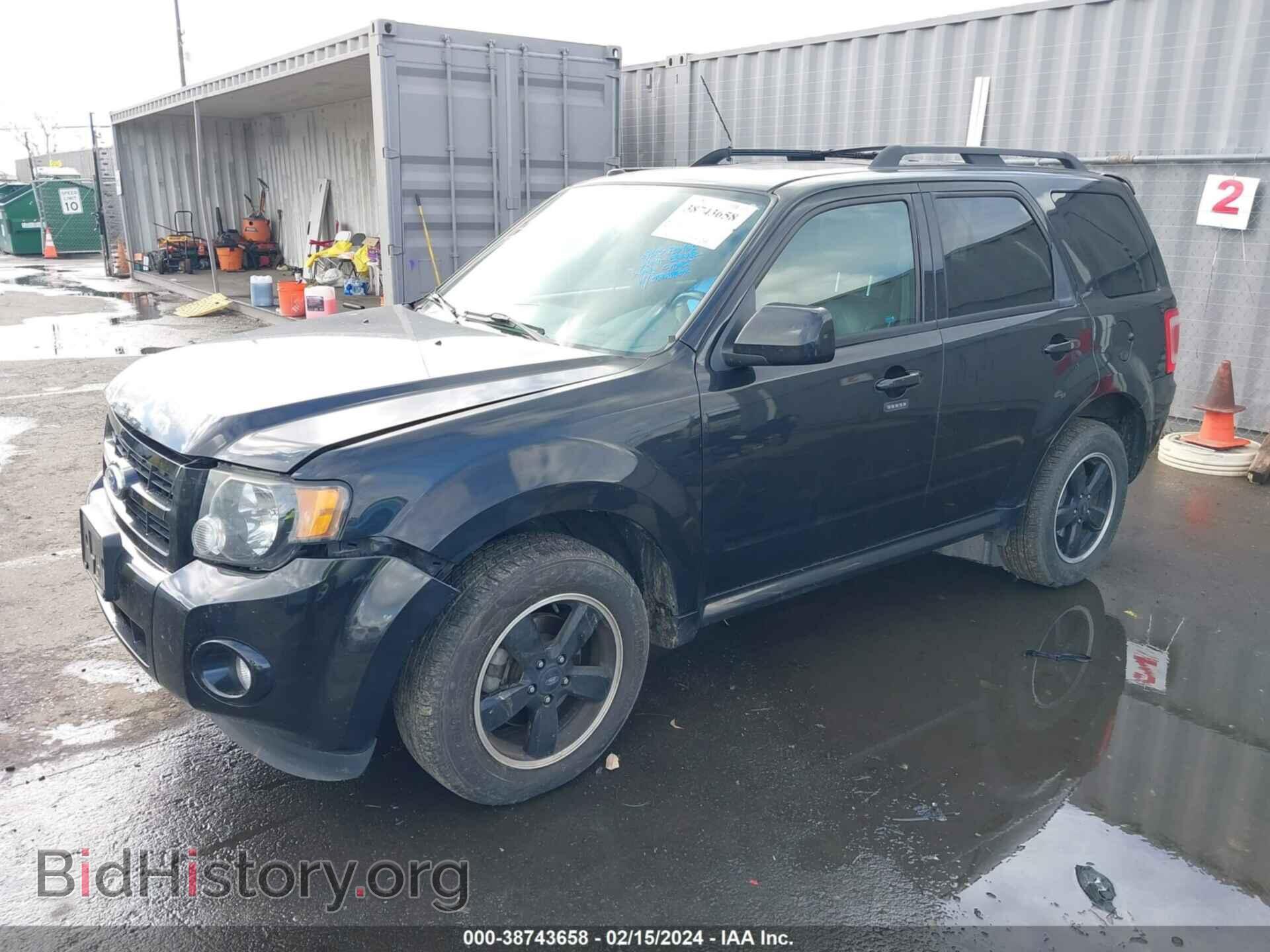 2011 FORD ESCAPE - VIN: 1FMCU9DG0BKB59911 - Фото 2