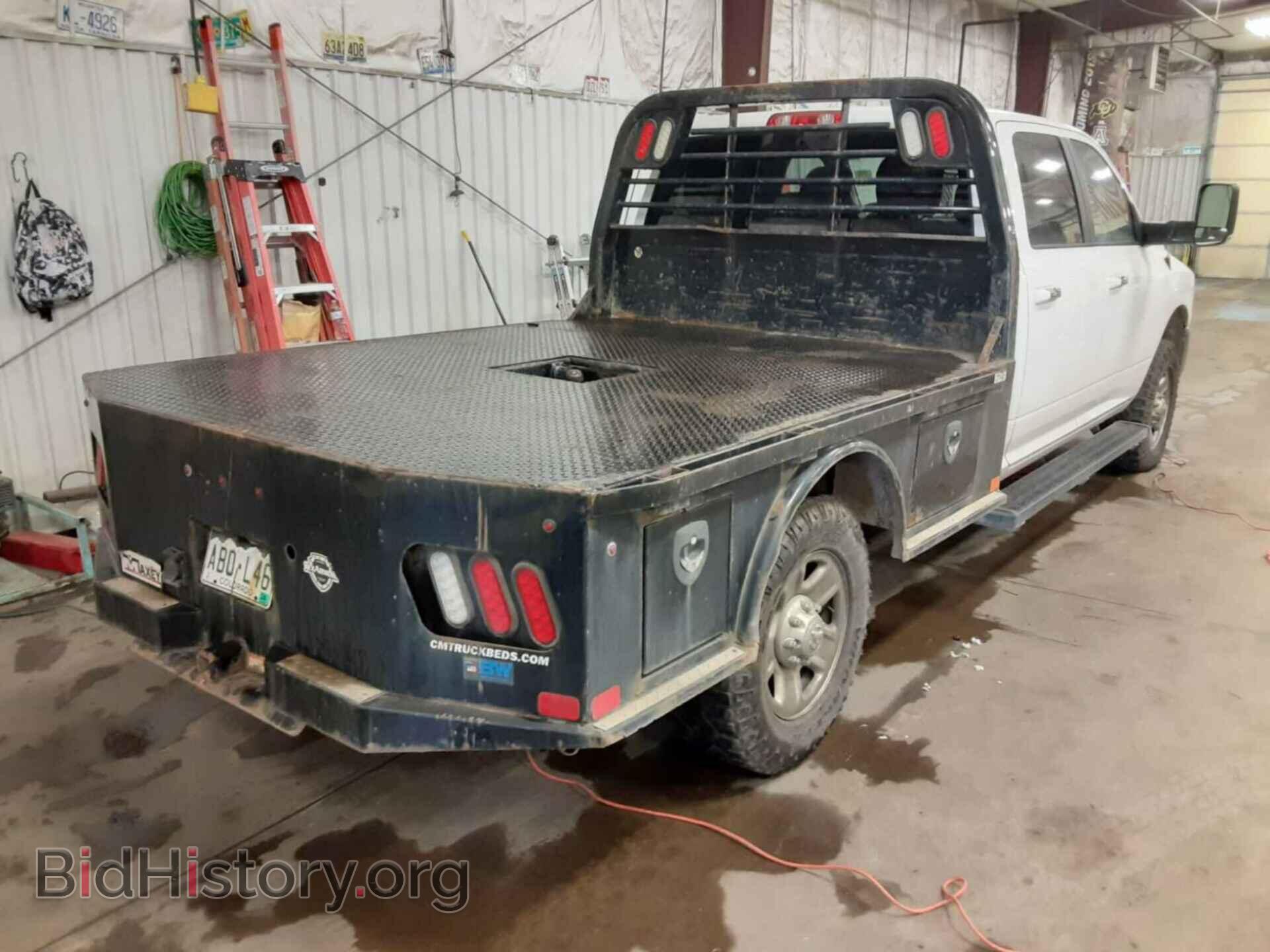 2018 RAM 3500 - VIN: 3C63R3HL6JG239298 - Фото 2