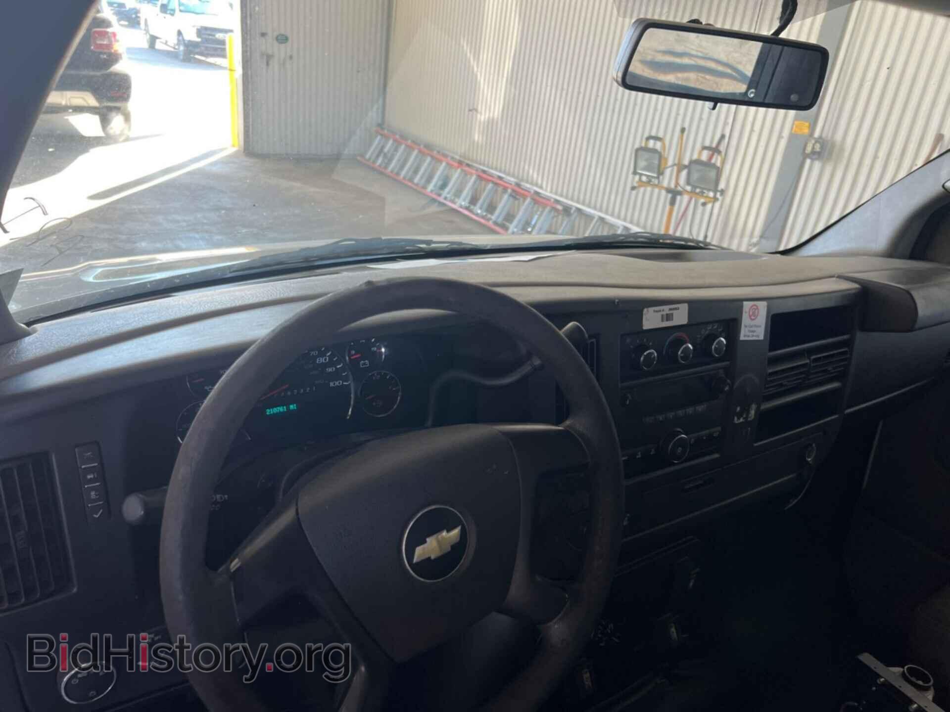 2013 CHEVROLET EXPRESS 1500 - VIN: 1GCSGAFX5D1182017 - Фото 37