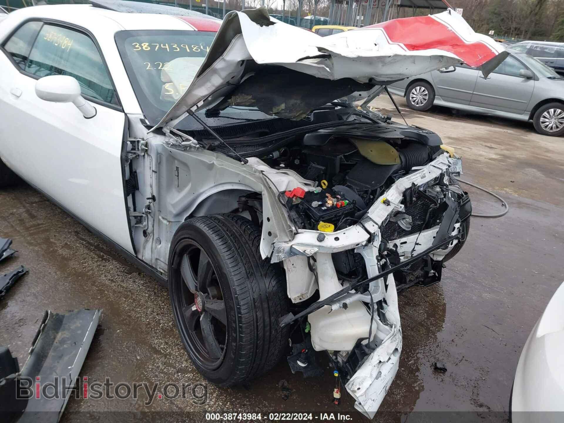 2014 DODGE CHALLENGER - VIN: 2C3CDYAG2EH102046 - Фото 6