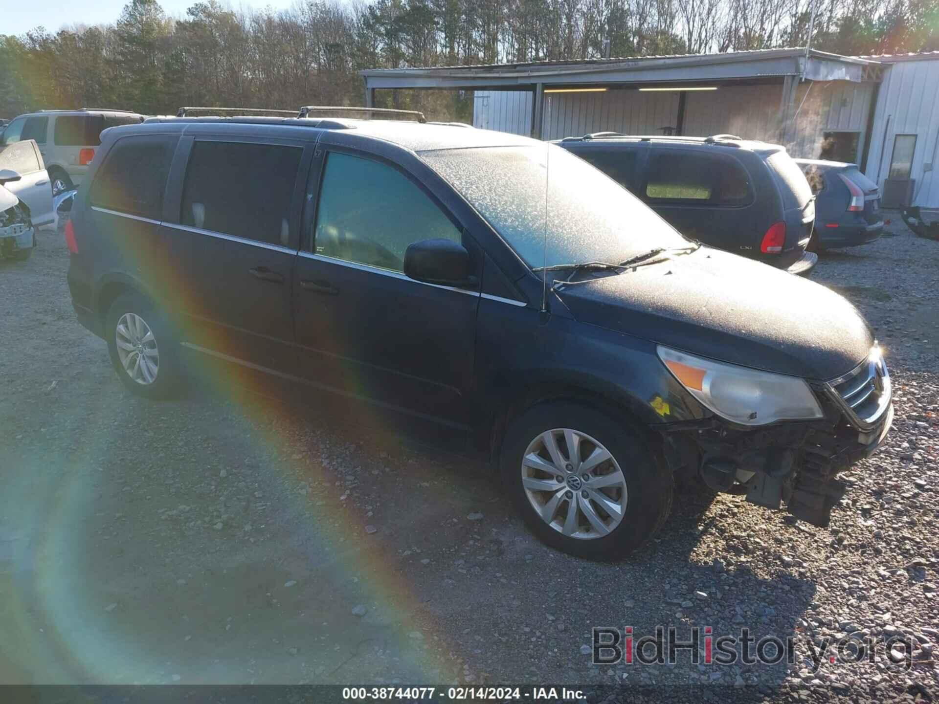 Photo 2C4RVABG6CR120324 - VOLKSWAGEN ROUTAN 2012