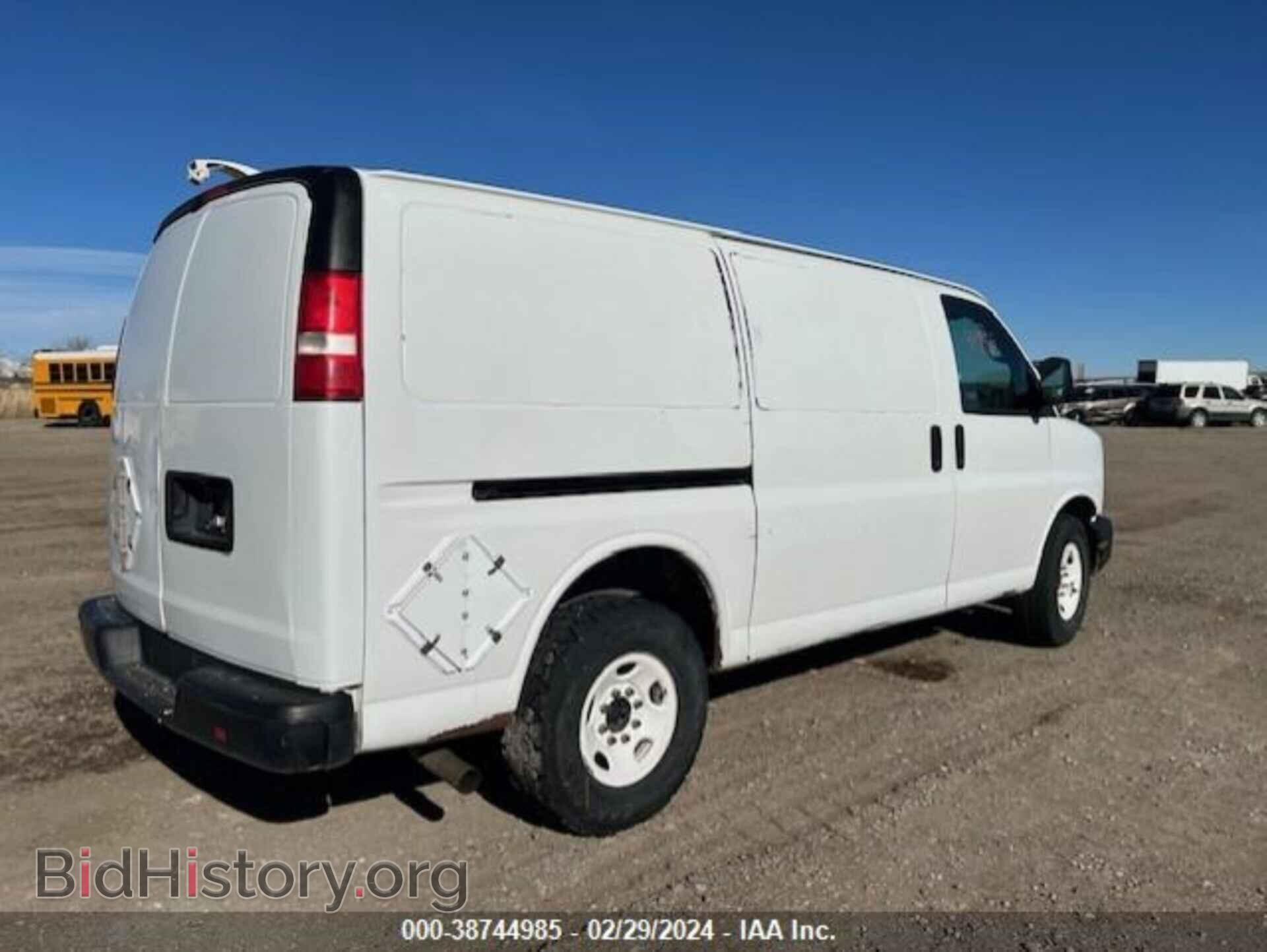 2012 GMC SAVANA 2500 - VIN: 1GTW7FCA2C1183624 - Фото 4