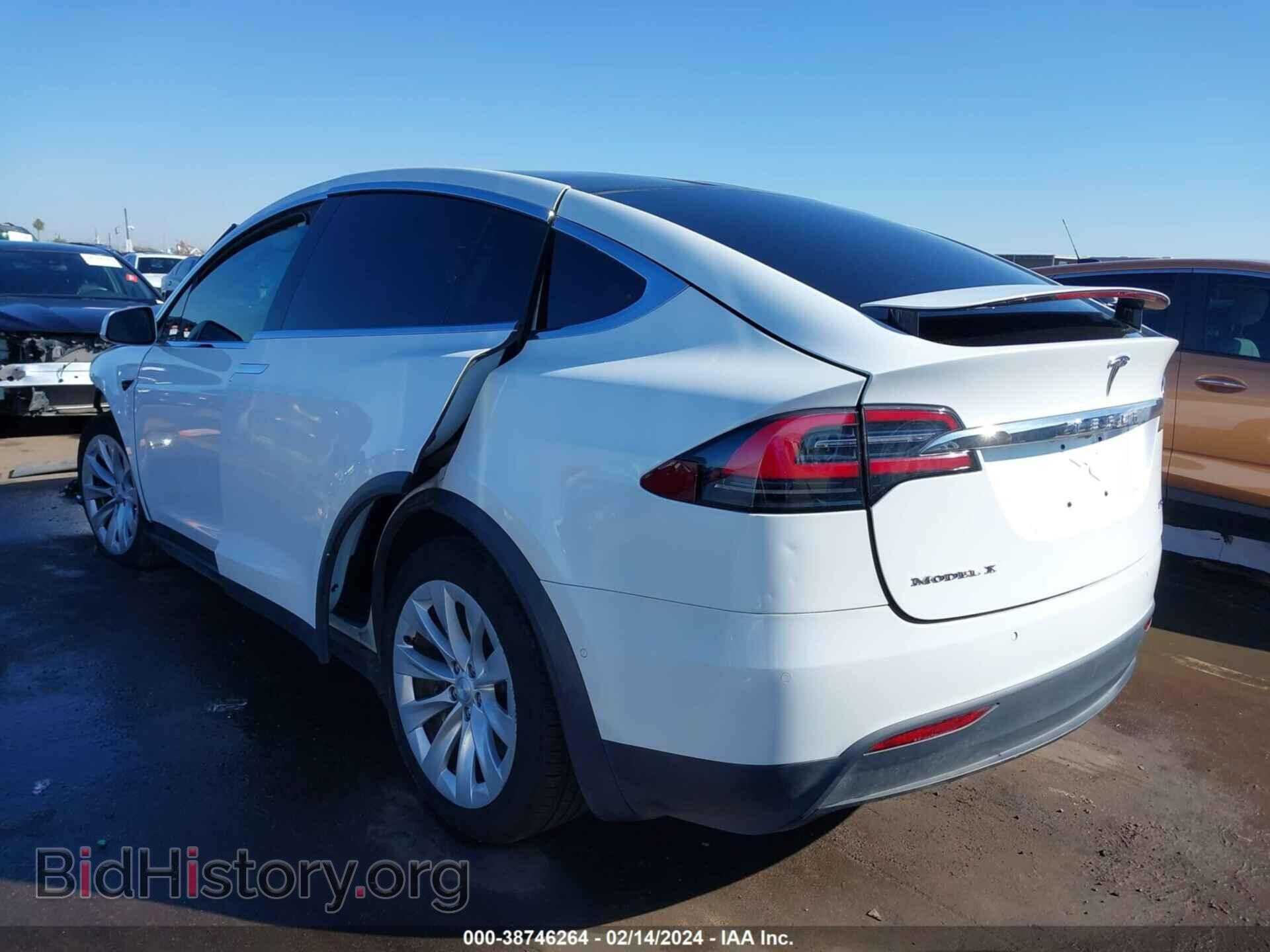 2018 TESLA MODEL X - VIN: 5YJXCDE22JF104211 - Фото 3