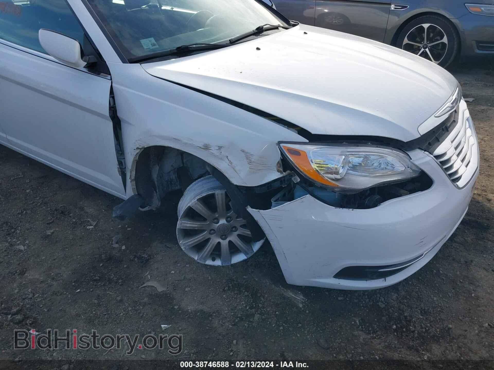 2013 CHRYSLER 200 - VIN: 1C3BCBEB7DN526841 - Photo 6