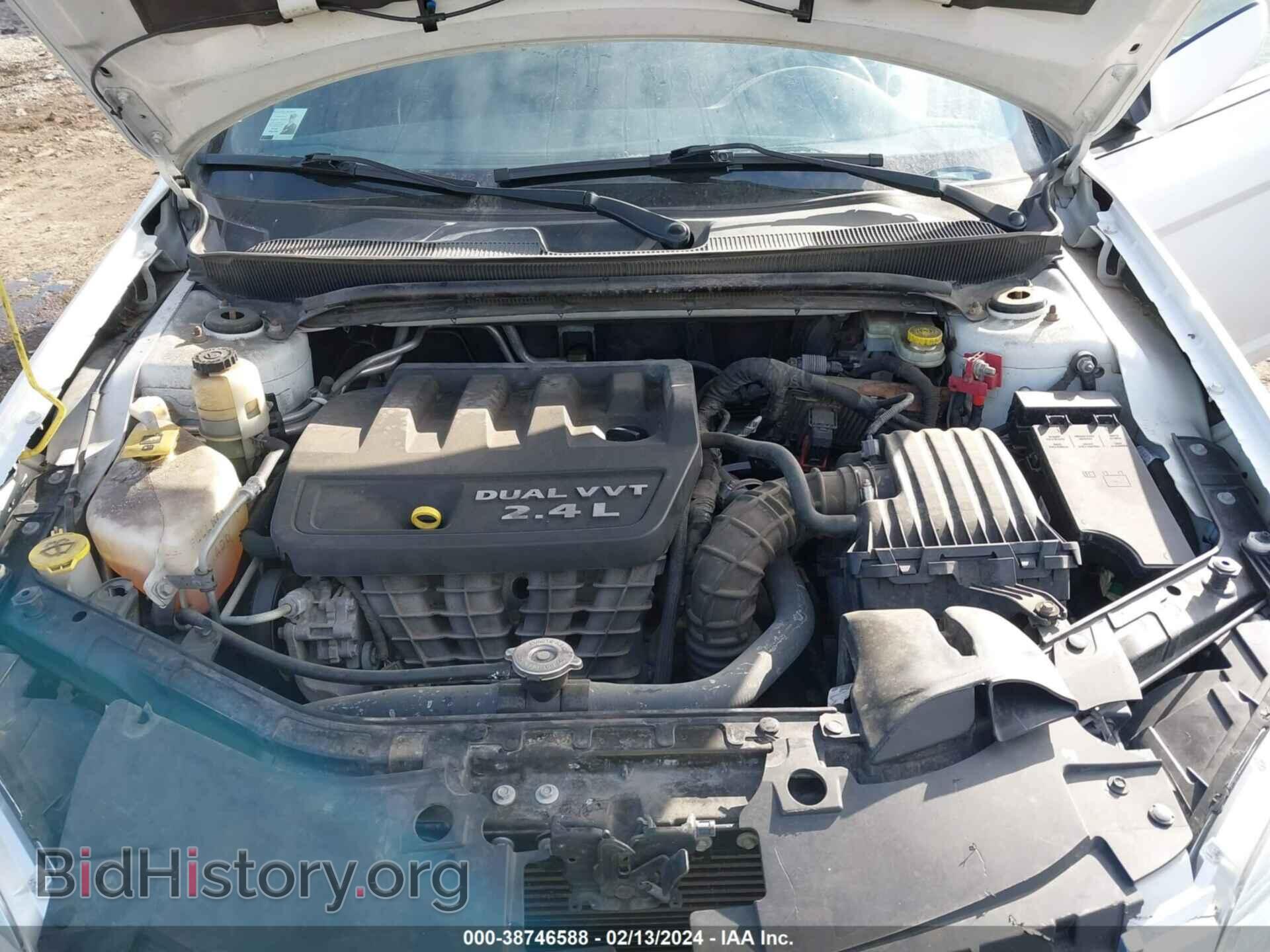2013 CHRYSLER 200 - VIN: 1C3BCBEB7DN526841 - Photo 10