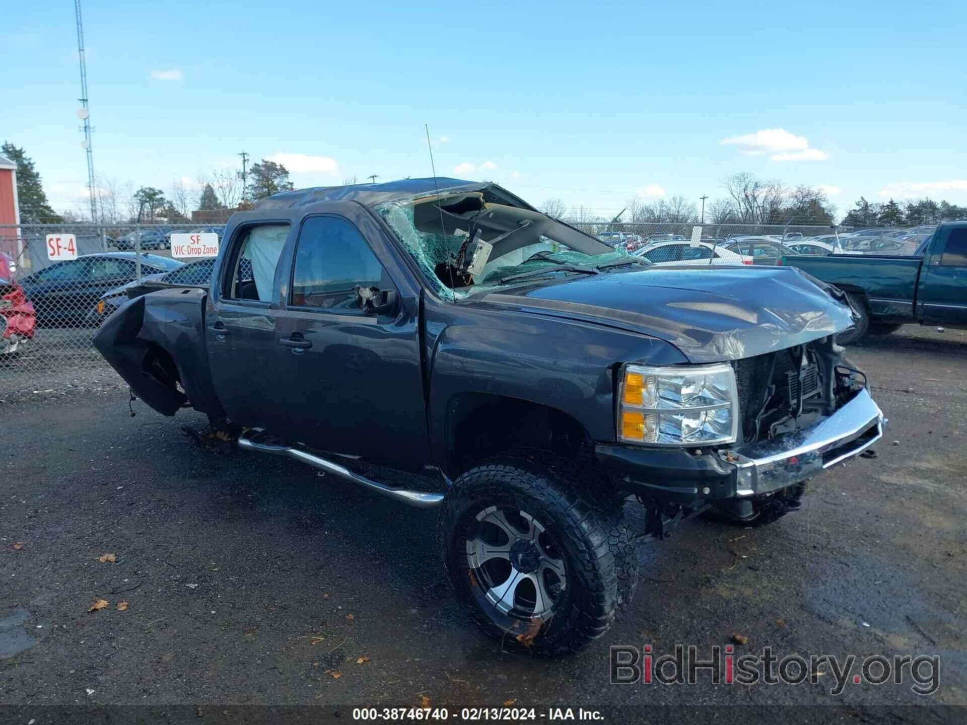 Photo 3GCPKSE30BG188525 - CHEVROLET SILVERADO 1500 2011