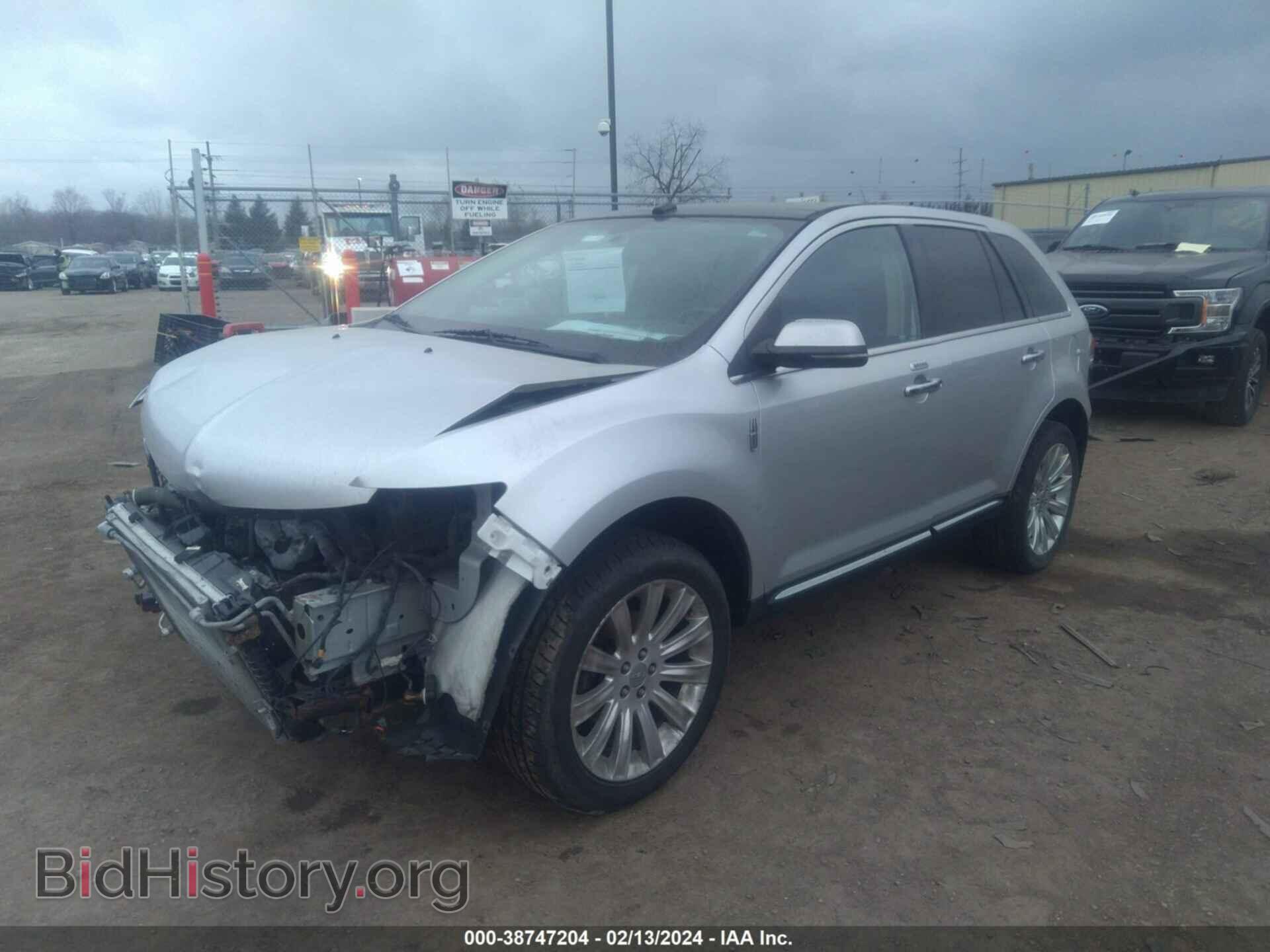 2013 LINCOLN MKX - VIN: 2LMDJ8JK3DBL31091 - Photo 2