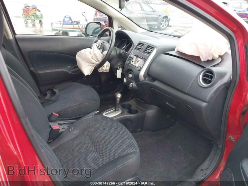2014 Nissan VERSA NOTE (VIN 3N1CE2CP1EL403713) — photo 5 of 17