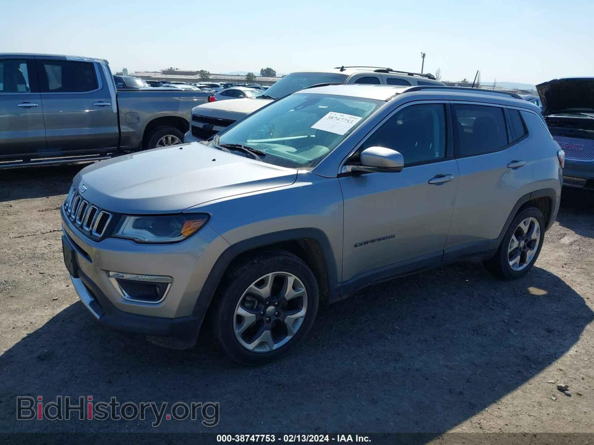 2018 JEEP COMPASS - VIN: 3C4NJCCB2JT362353 - Фото 2