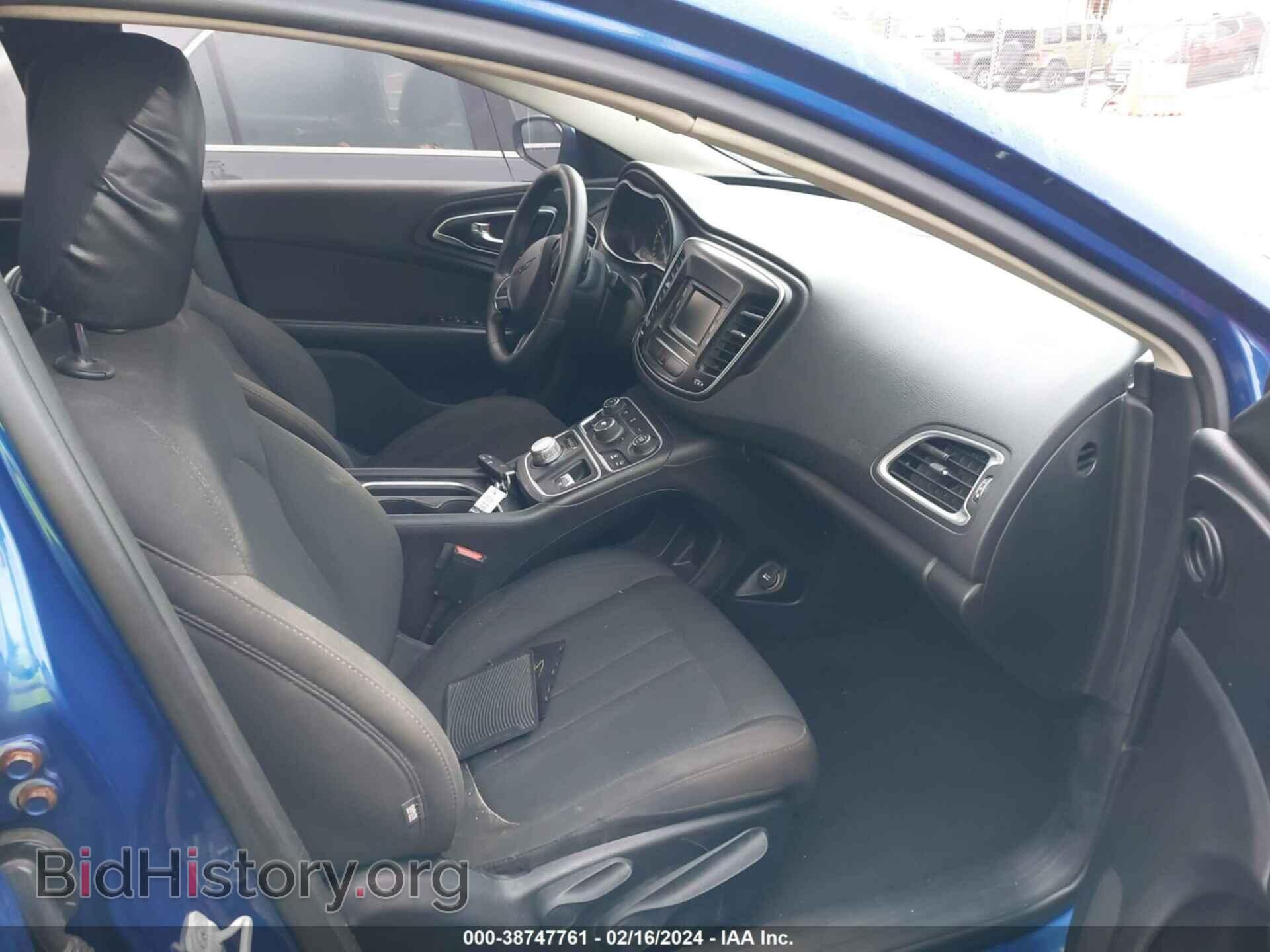 2016 CHRYSLER 200 - VIN: 1C3CCCAB7GN148685 - Фото 5