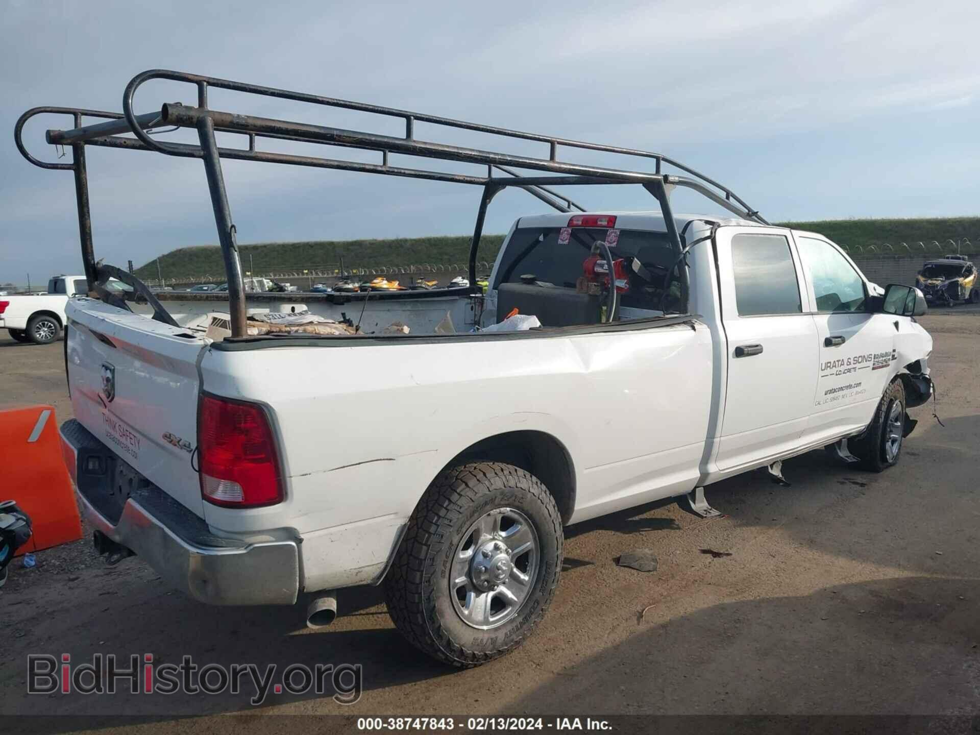 2015 RAM 2500 - VIN: 3C6UR5HLXFG510936 - Фото 4