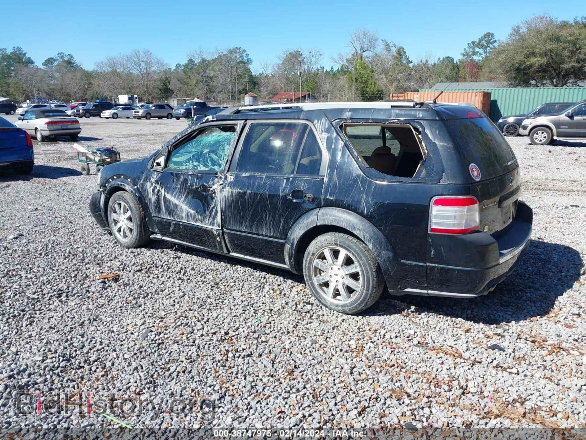 2008 FORD TAURUS X - VIN: 1FMDK03W38GA02691 - Фото 3