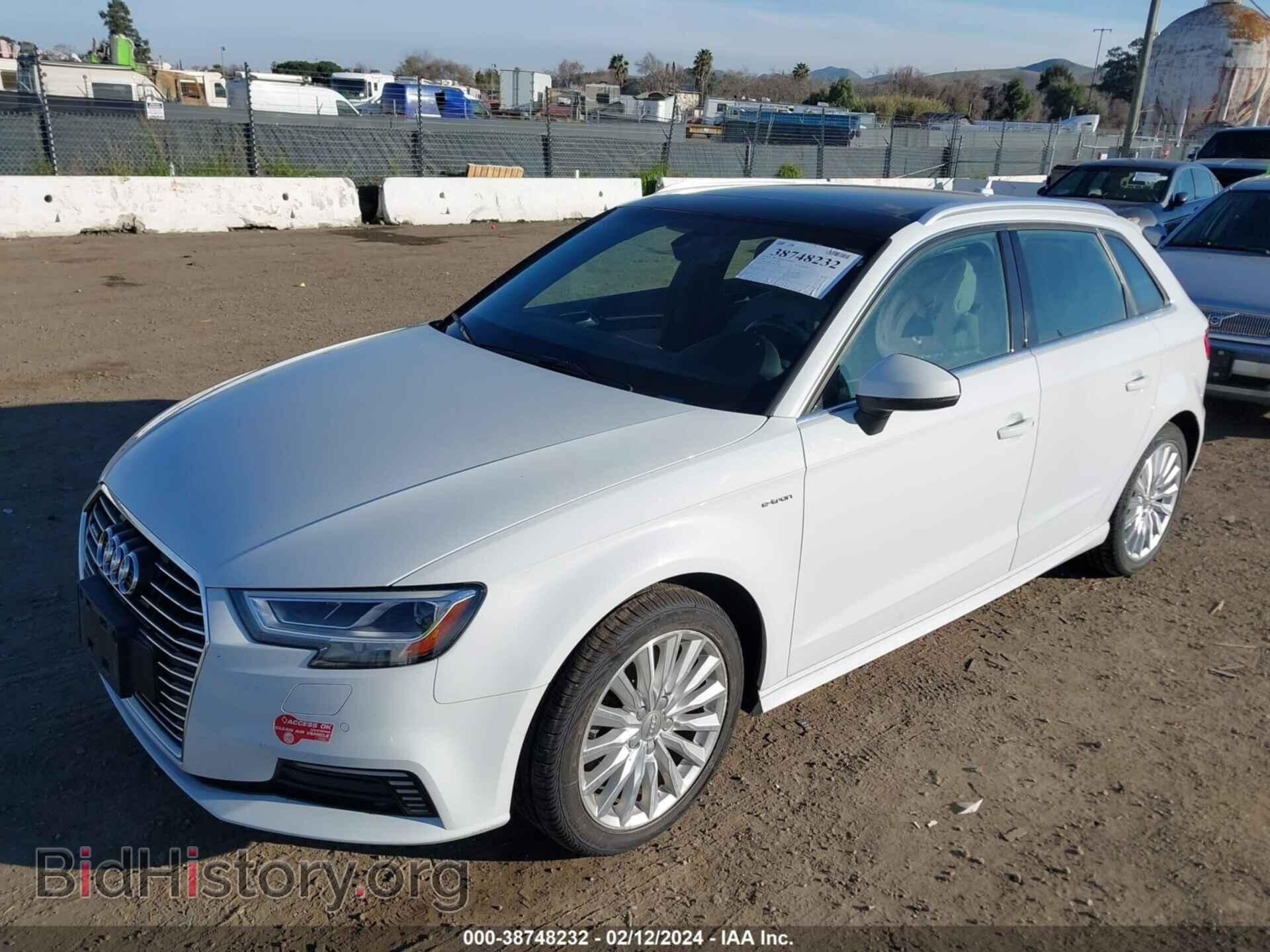 2018 AUDI A3 E-TRON - VIN: WAUTPBFF5JA071400 - Фото 2