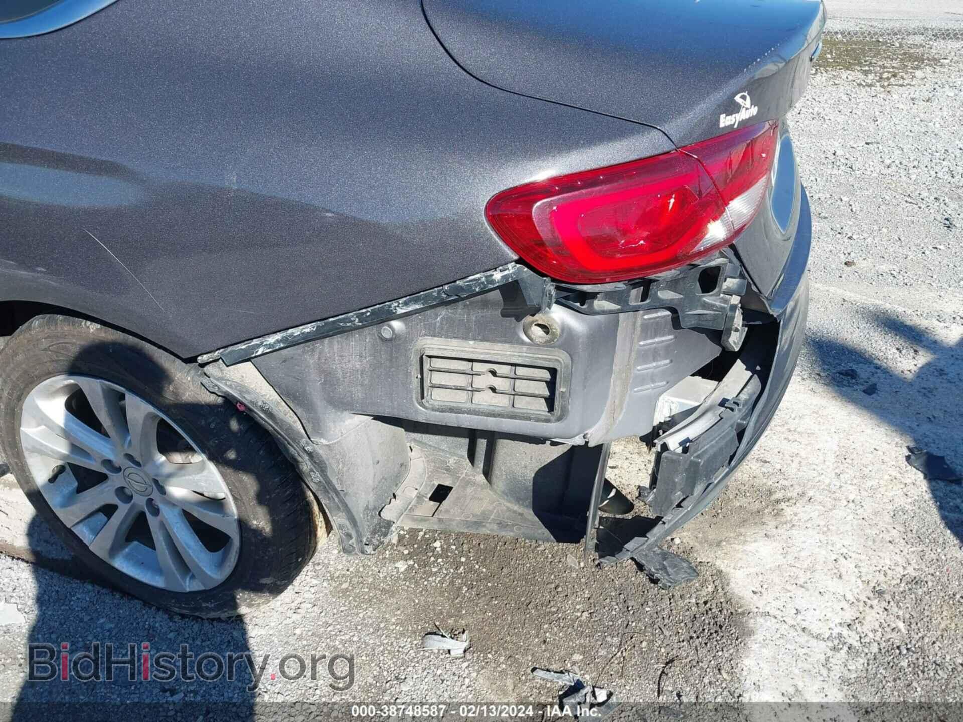 2015 CHRYSLER 200 - VIN: 1C3CCCAB5FN584403 - Фото 6