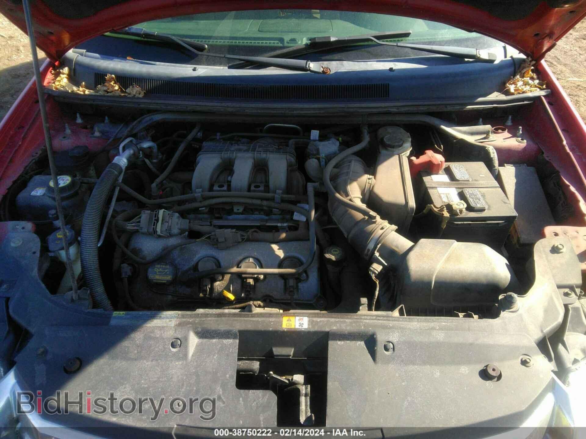 2009 FORD TAURUS X - VIN: 1FMDK02W99GA04657 - Фото 10