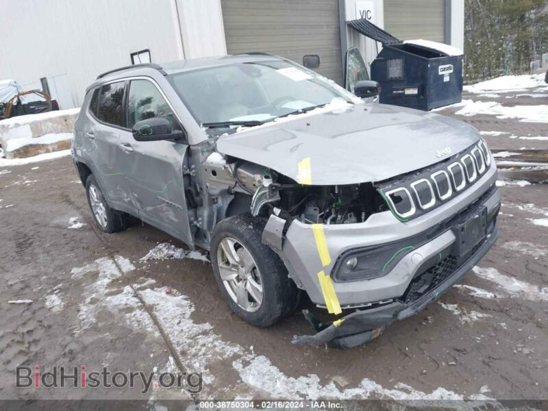 2022 Jeep COMPASS (VIN 3C4NJDBB4NT102520) — photo 6 of 16