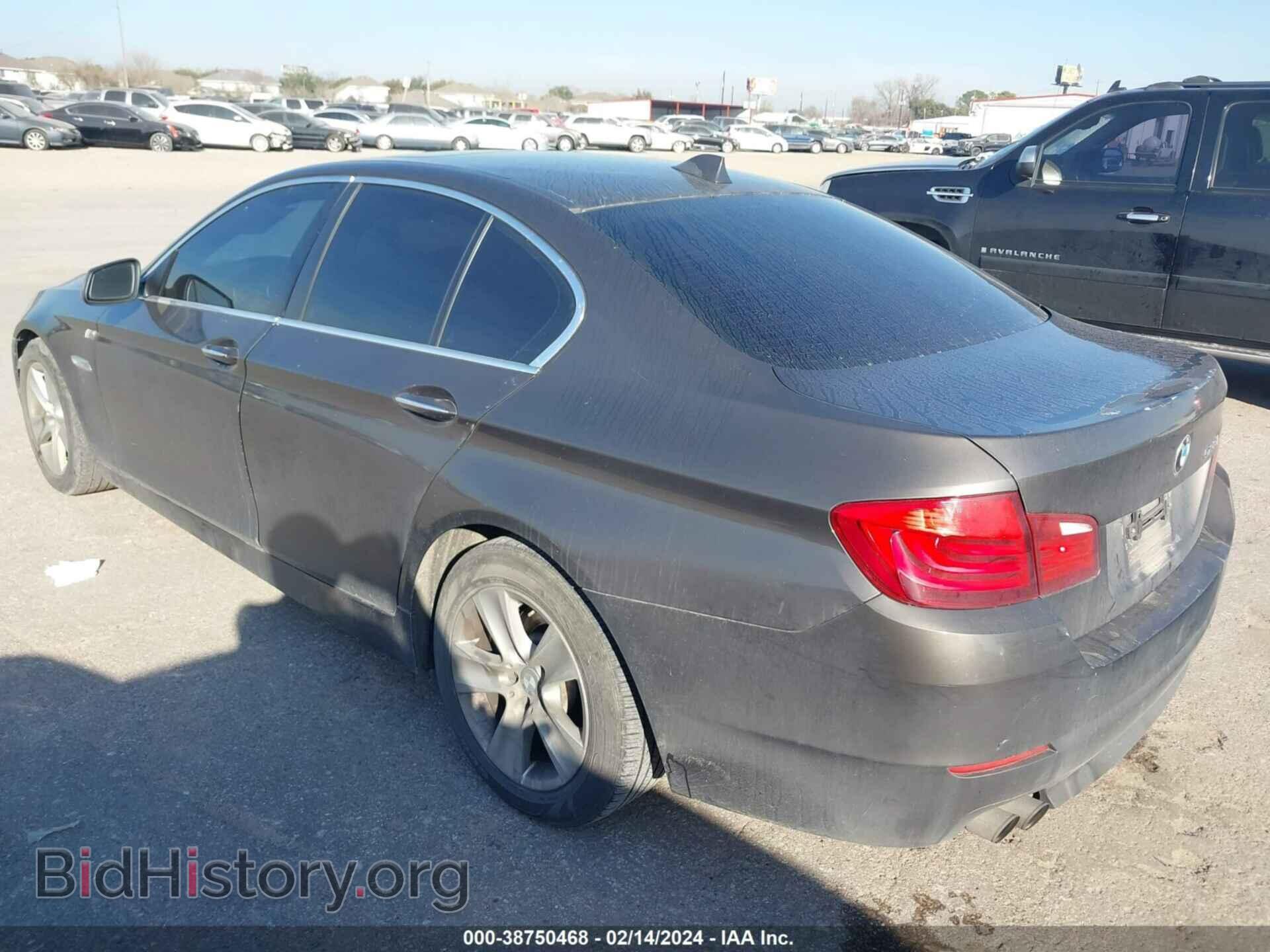 2011 BMW 528I - VIN: WBAFR1C59BC736852 - Фото 3