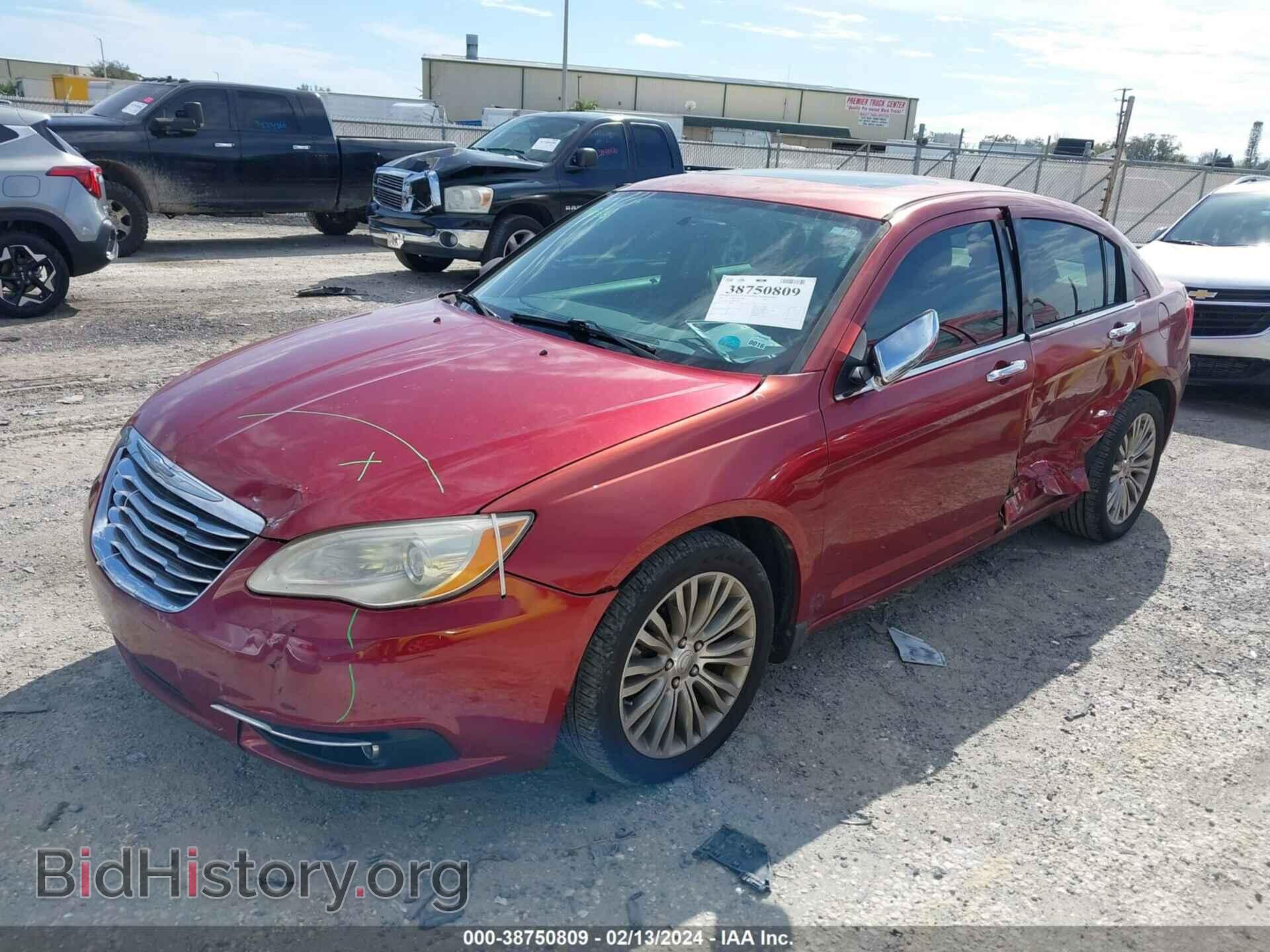 2011 CHRYSLER 200 - VIN: 1C3BC2FG9BN503231 - Photo 2