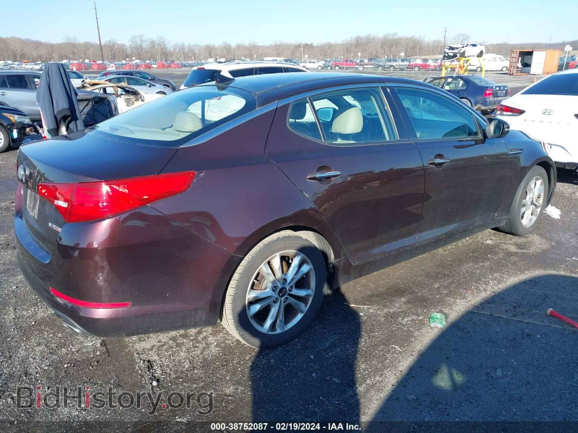 2011 KIA OPTIMA - VIN: KNAGN4A79B5061109 - Фото 4
